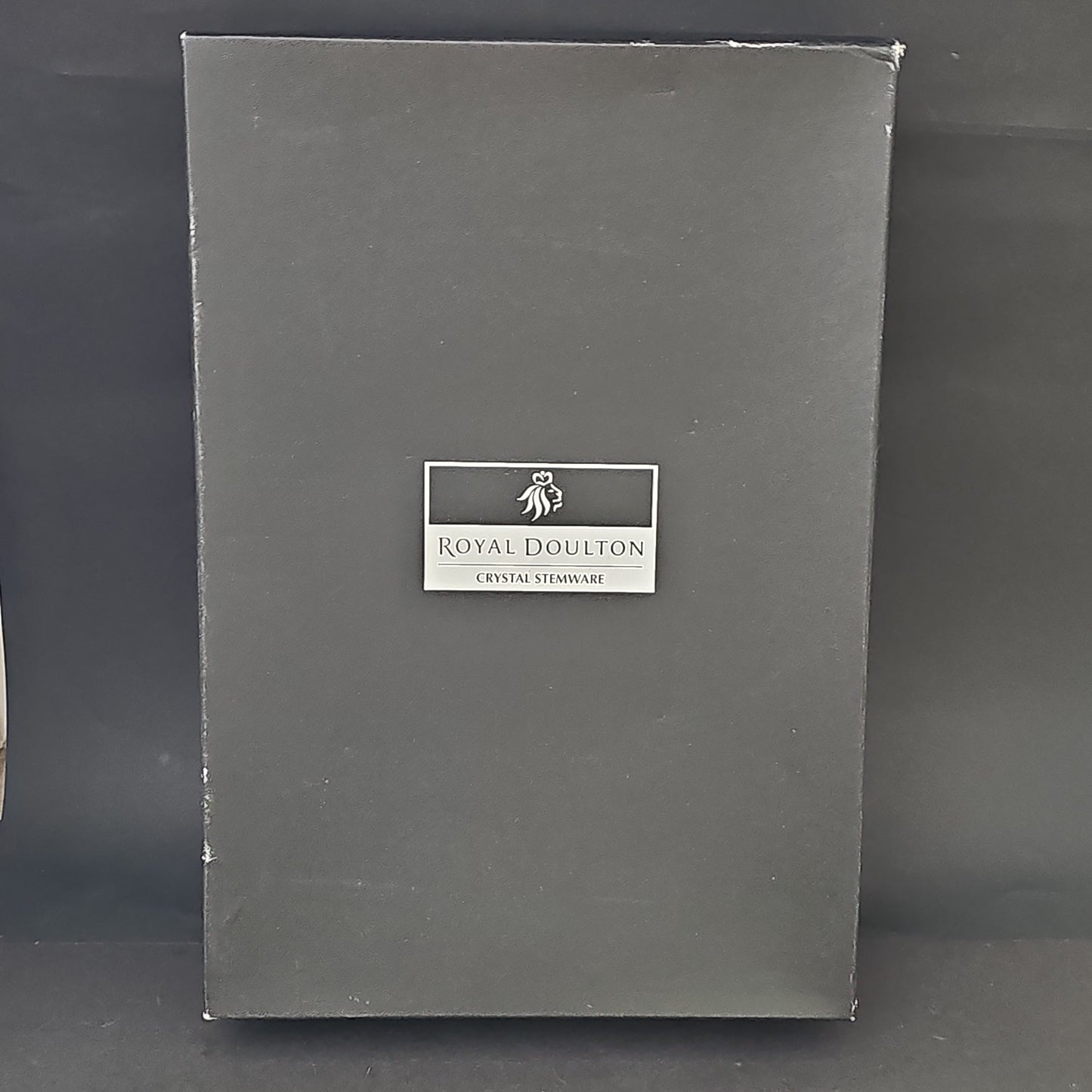Royal Doulton Canterbury Pattern wine glasses, set of 6 Boxed. 175ml