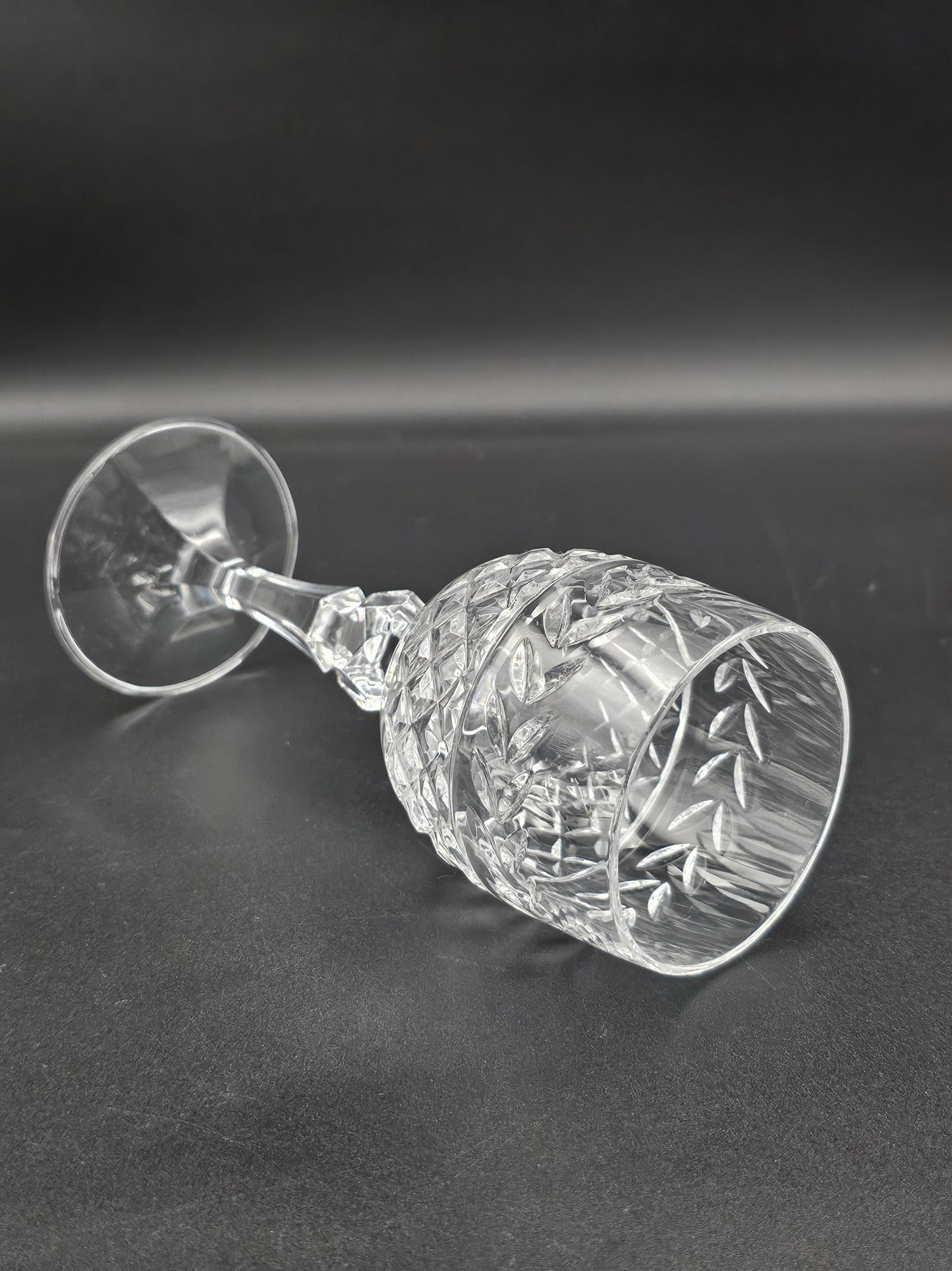 Set of 4 small vintage Crystal wine glasses 150ml
