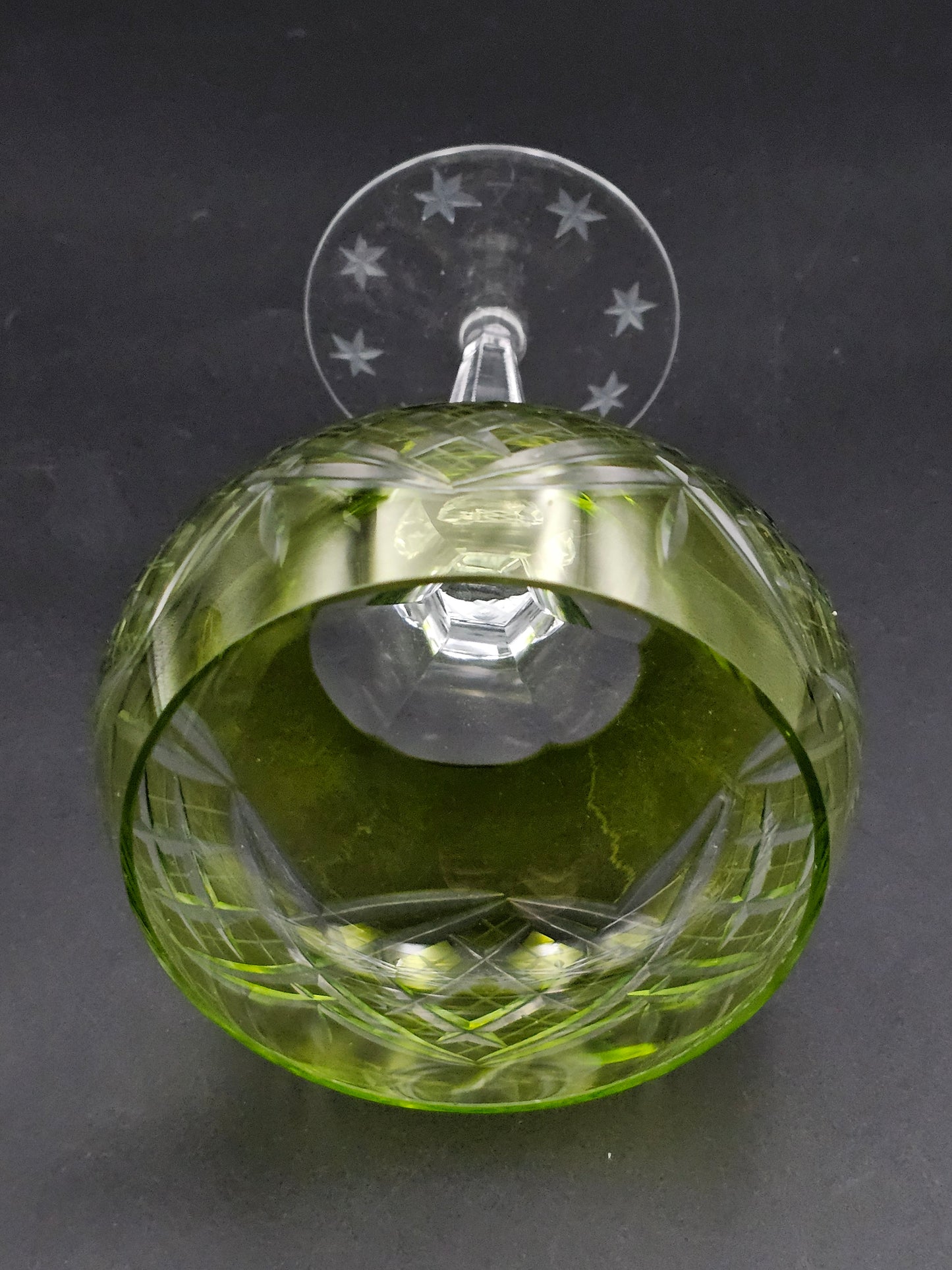 Set of 4 Overlay Green Crystal Coupe glasses