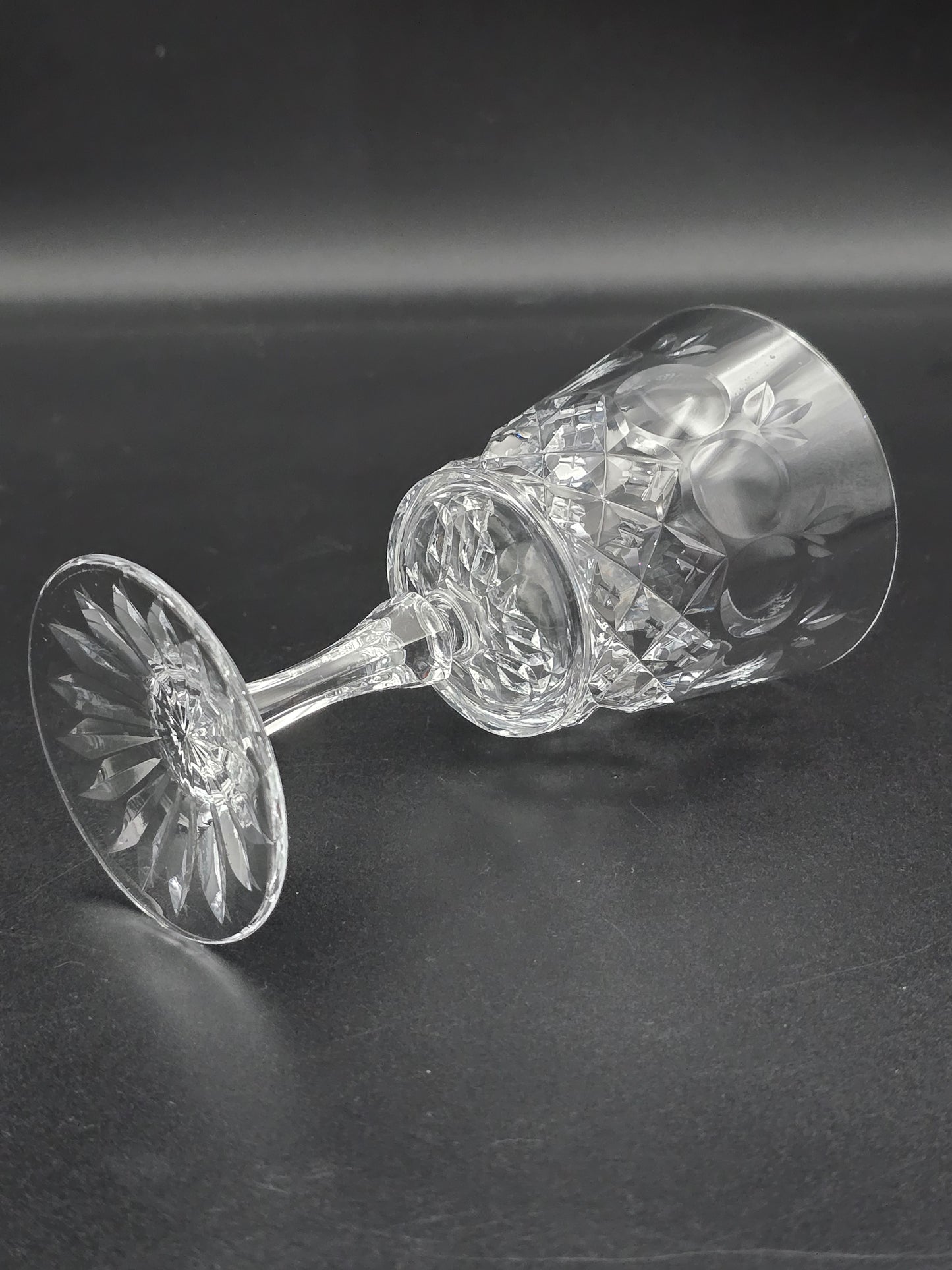 Set of 6 Fine, Hand Cut Crystal Wine Glasses, 175ml Boxed. Brierglass,English.