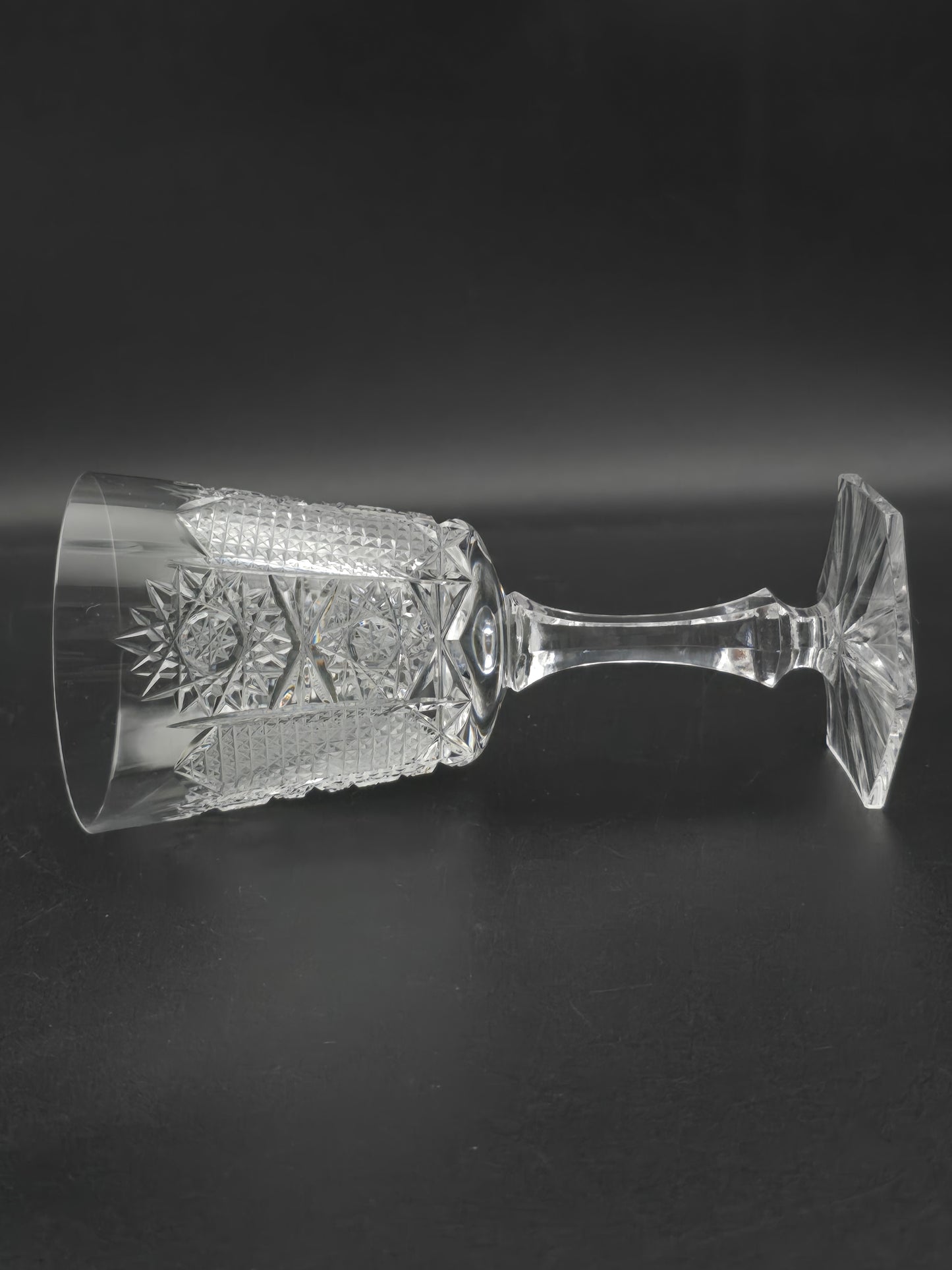 Set of 6 Bohemian vintage Crystal wine glasses with hexagonal base. 175ml