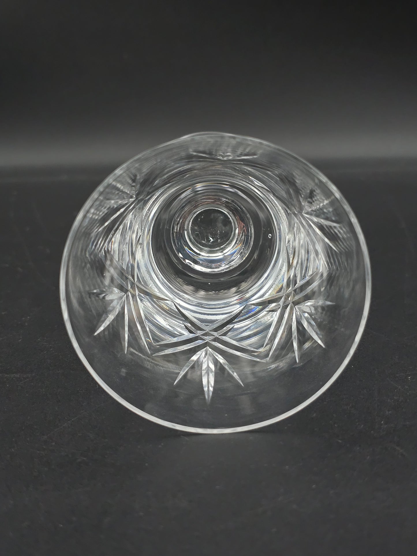 Set of 5 vintage Crystal wine glasses. 200ml.