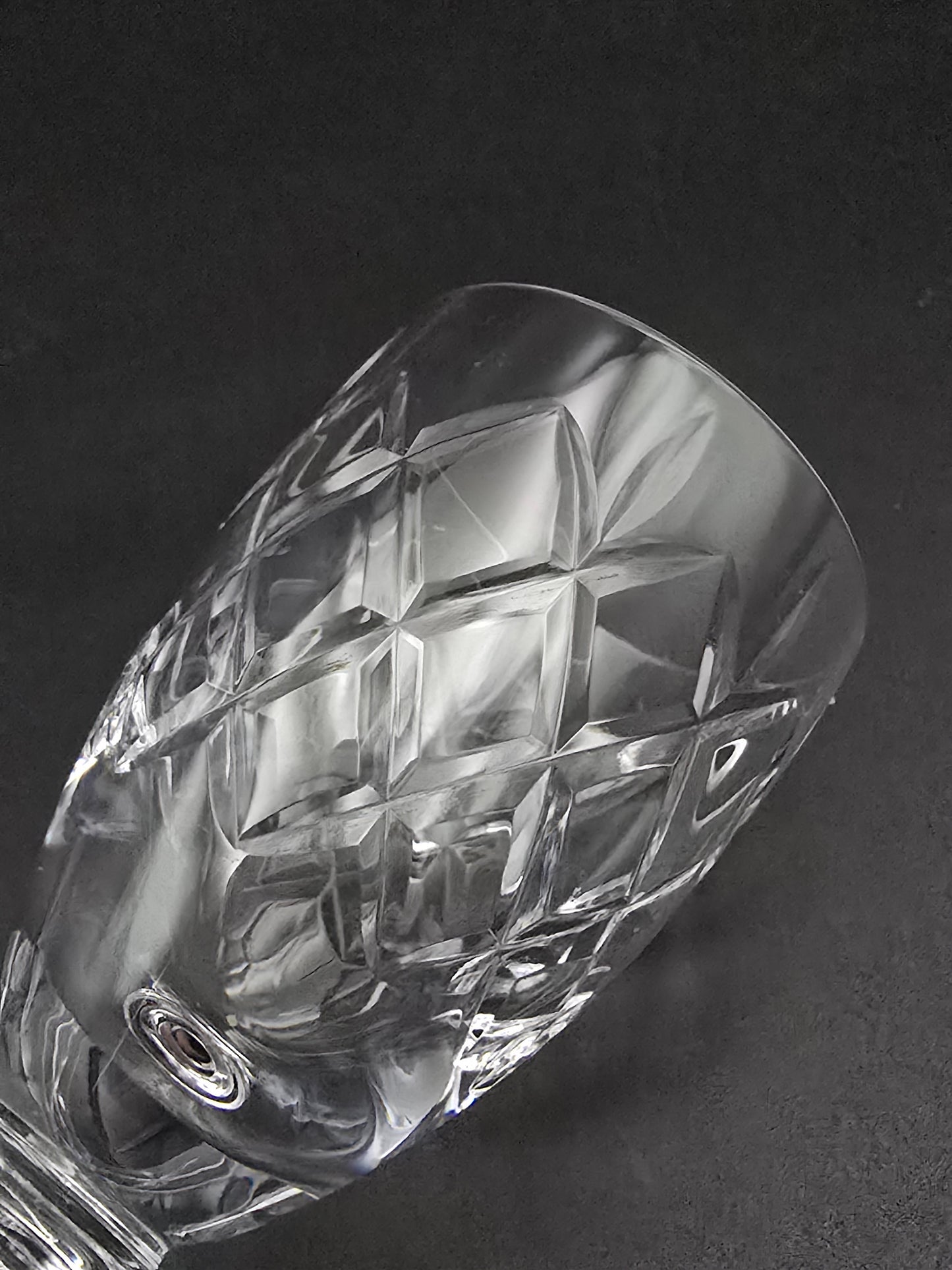 Set of 5 Webb Corbett Clifton Pattern Crystal liqueur glasses. 100ml.