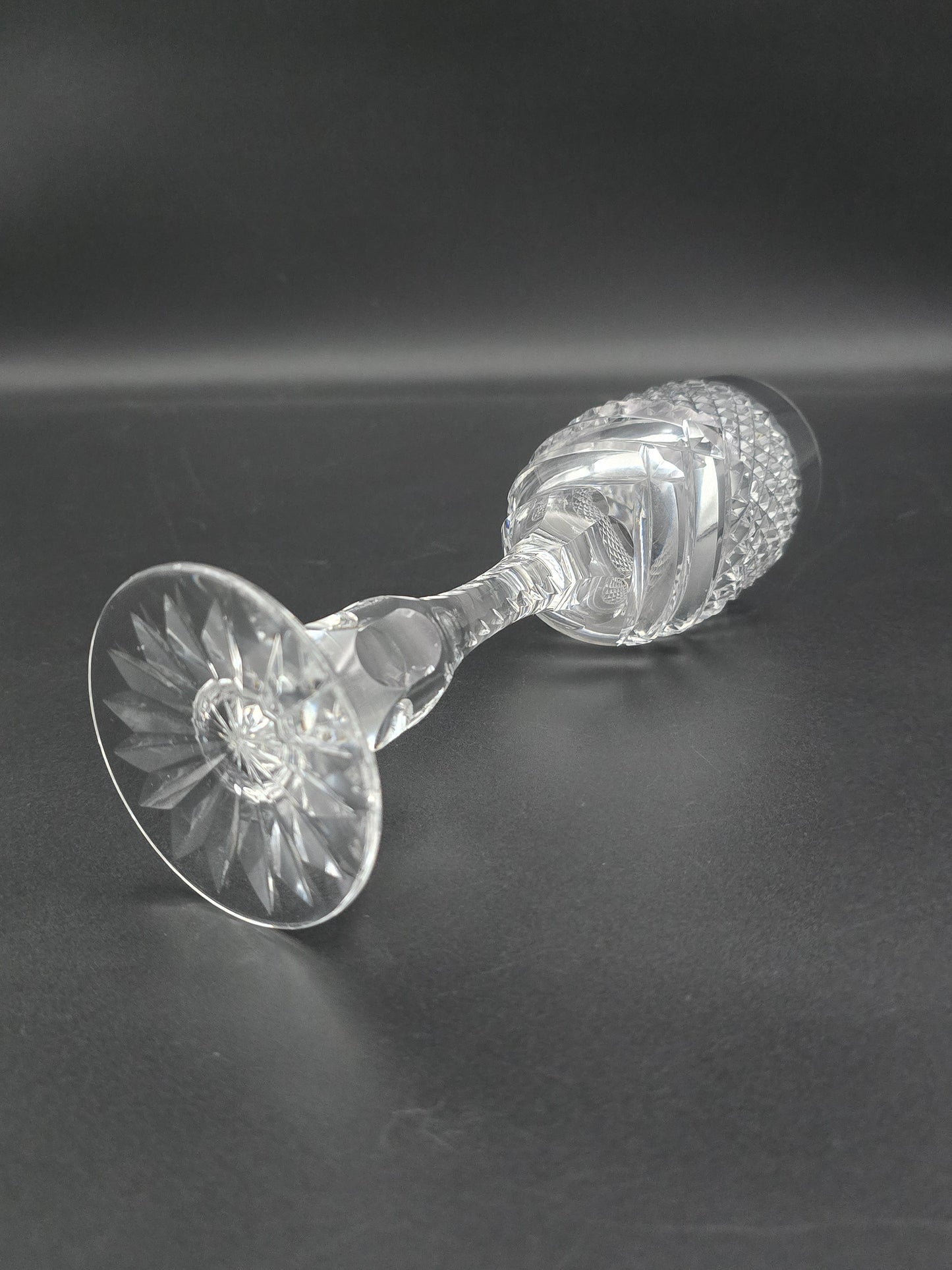 Stunning set of 6 Crystal Champagne Flutes 160ml 20cm tall