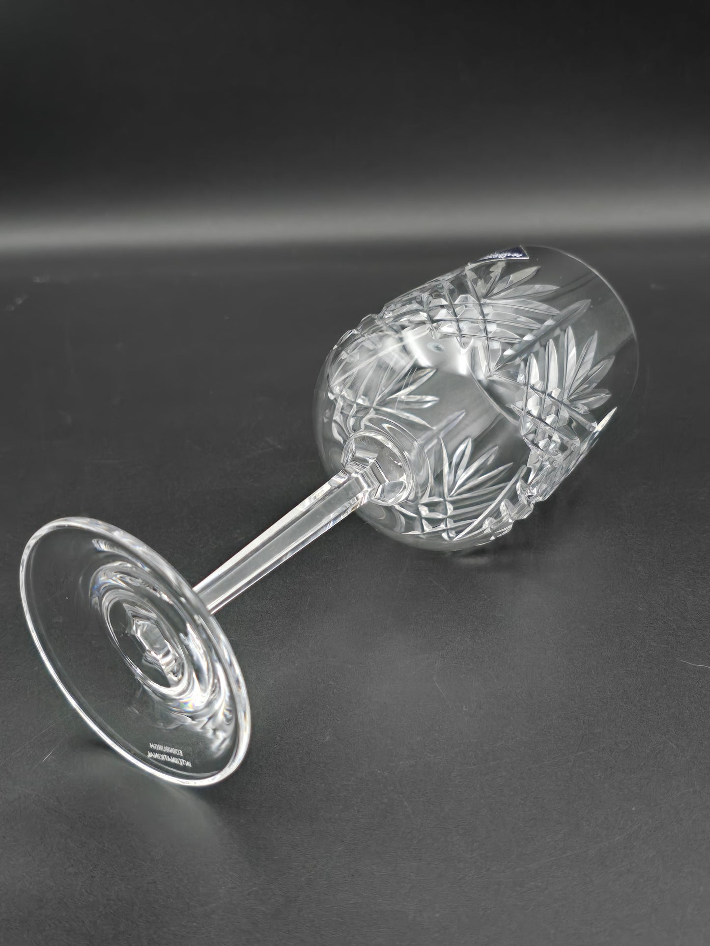 Set of 4 Edinburgh Crystal Wine Glasses 275ml