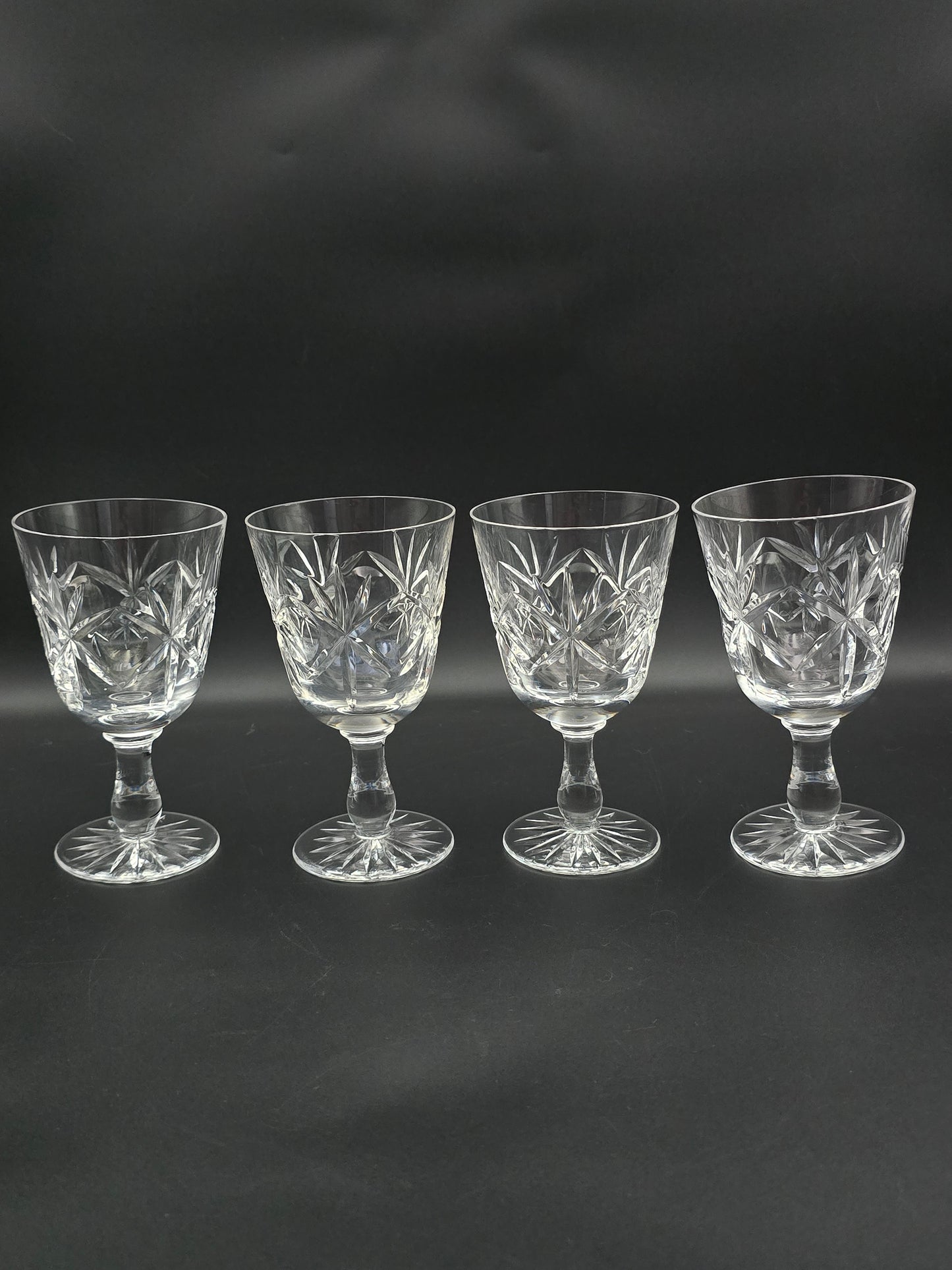 Set of 4* Large Vintage Crystal wine glasses. 250ml