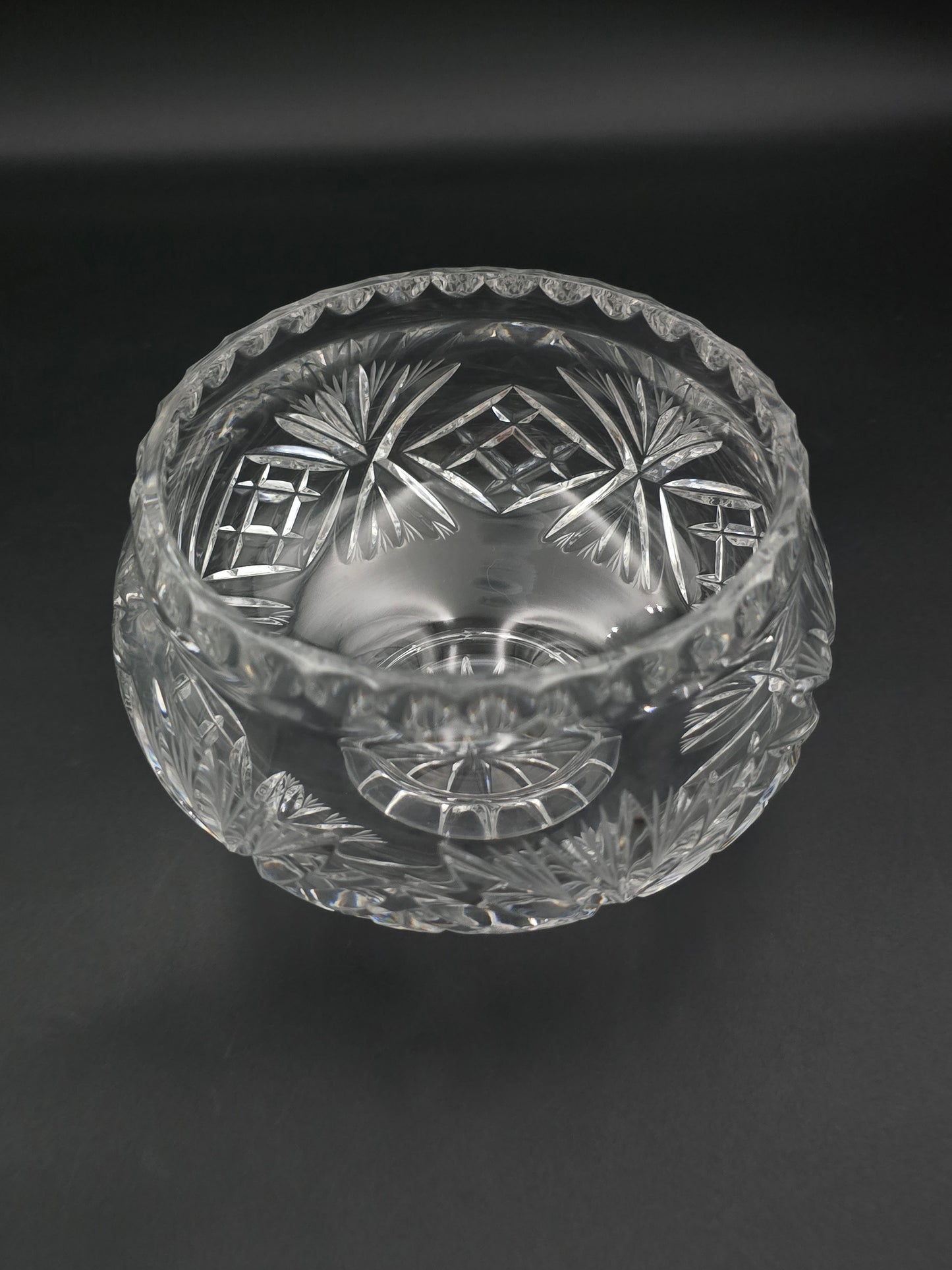 Vintage 5½" Crystal Rose Bowl – Fluted & Cross Cut Glass Posy Vase with Star Base, c.1970s