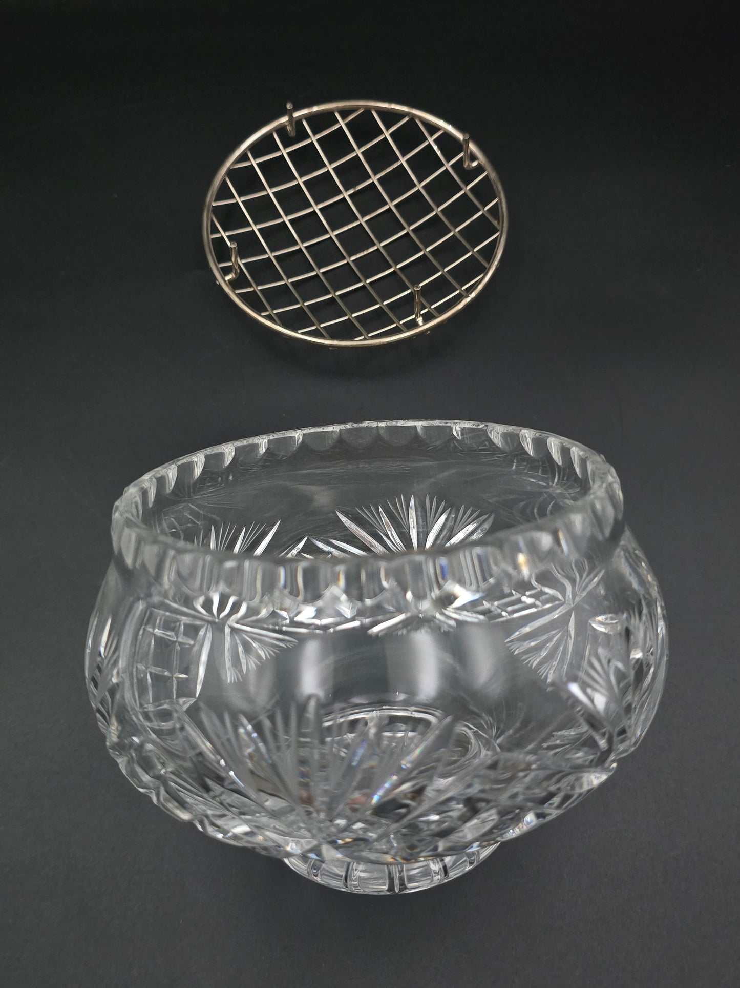 Vintage 5½" Crystal Rose Bowl – Fluted & Cross Cut Glass Posy Vase with Star Base, c.1970s