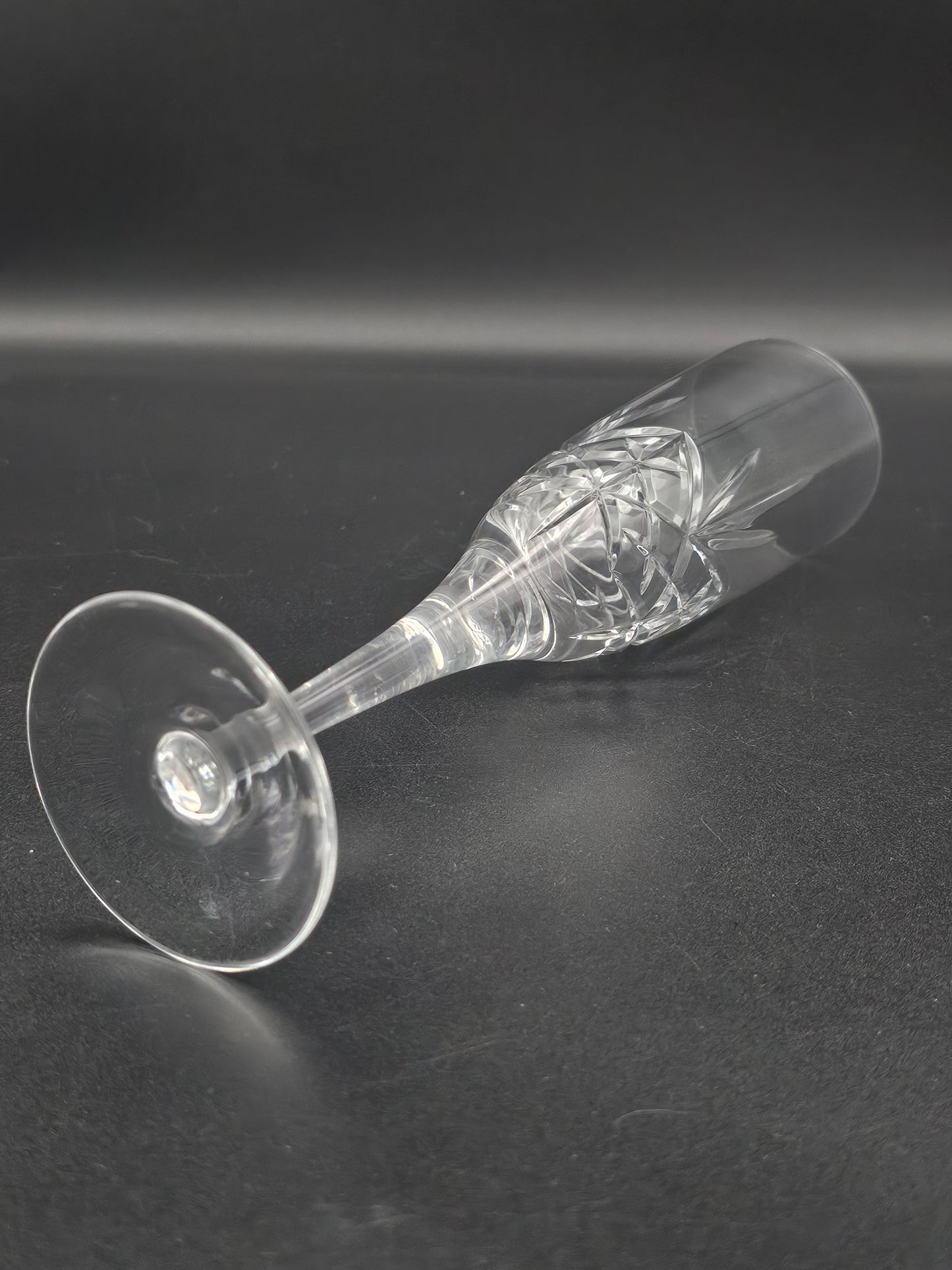 5 Crystal Champagne Flutes 22.5cm tall 150ml