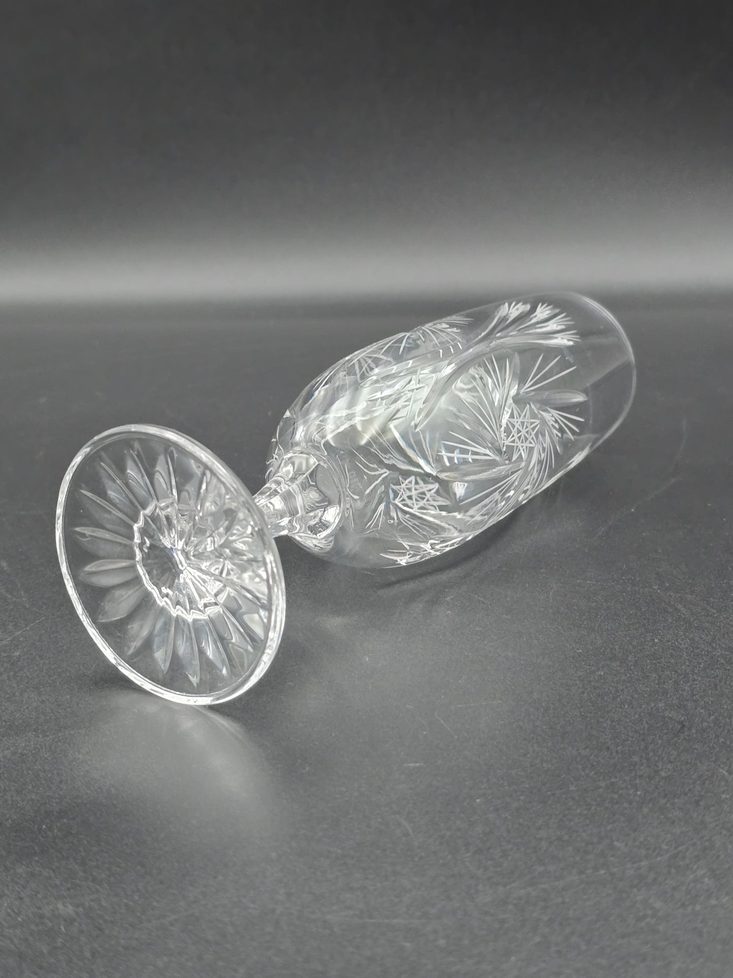 Pair of American Cut Pinwheel pattern fluted Crystal Champagne flutes. 200ml.
