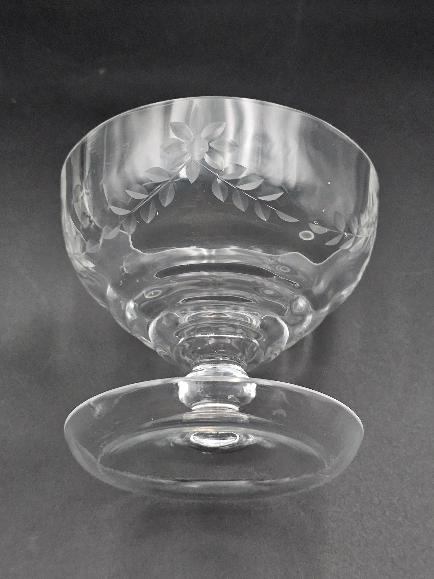 Set of 4 Vintage Crystal dessert or starter saucer dishes
