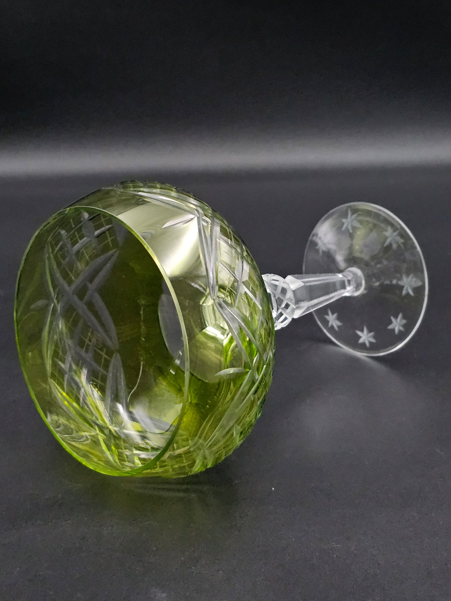 Set of 4 Overlay Green Crystal Coupe glasses