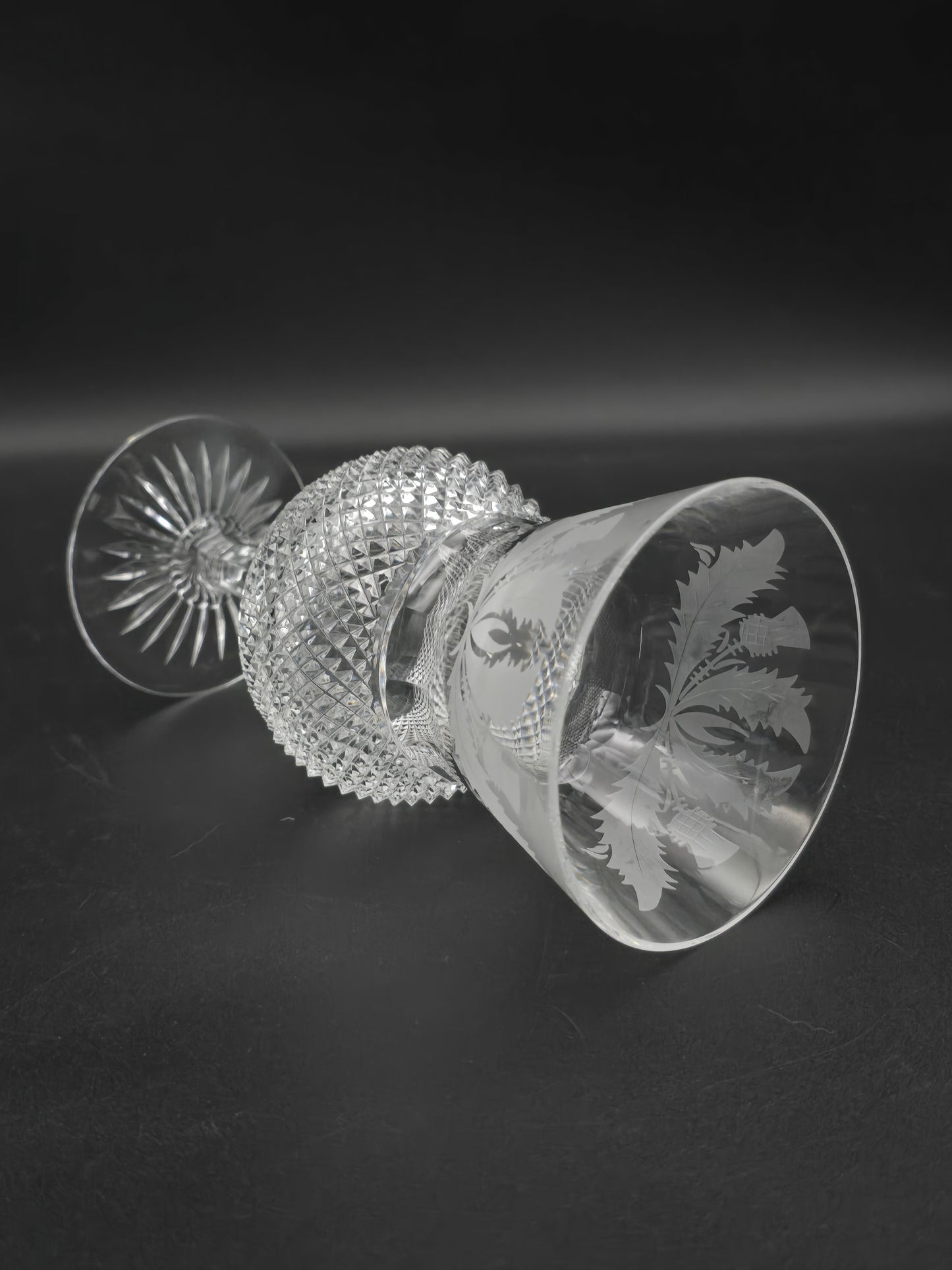 Set of 4 Large Edinburgh Crystal Thistle Crystal wine glasses 275ml 16.5cm tall
