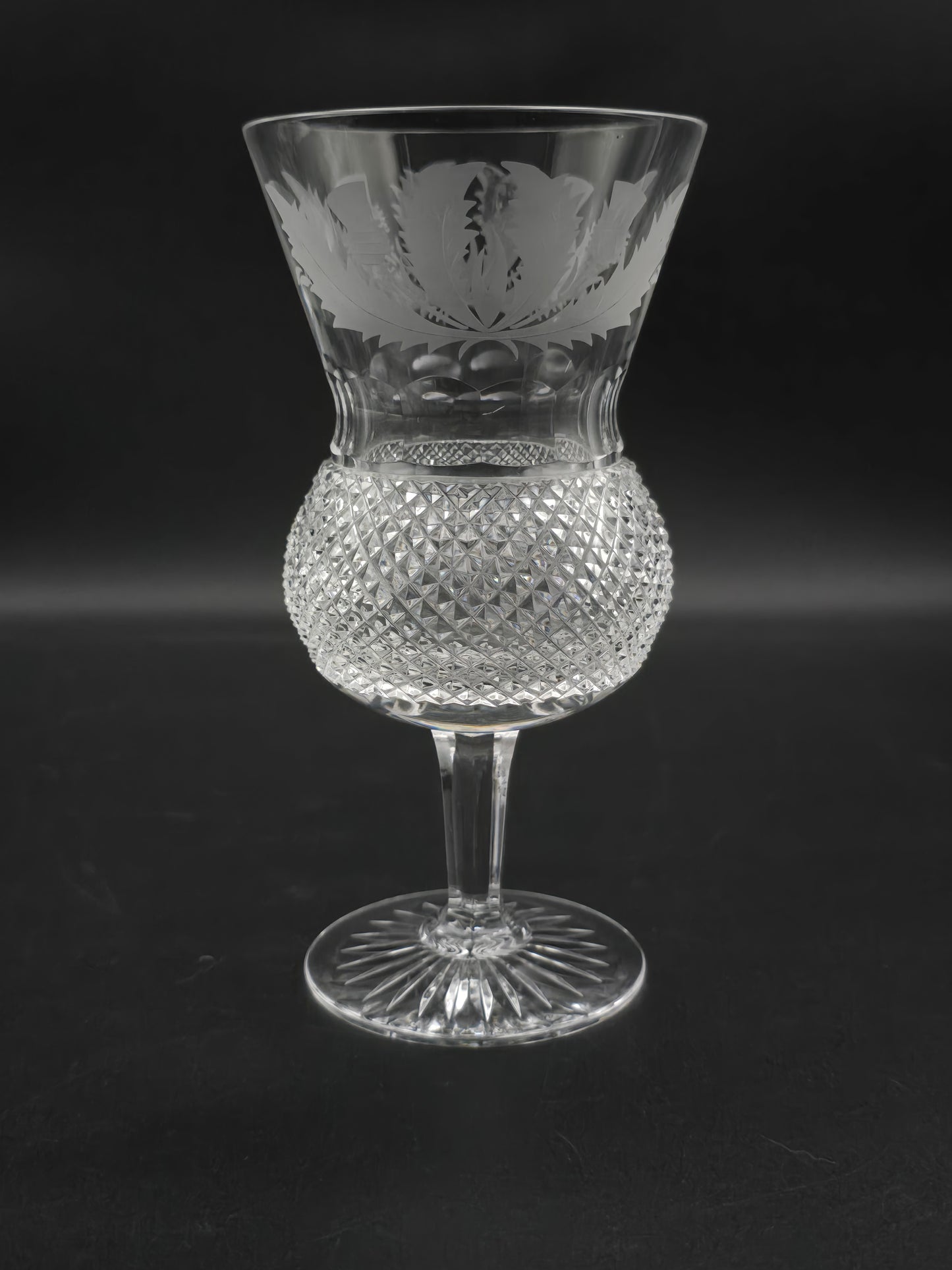 Set of 4 Large Edinburgh Crystal Thistle Crystal wine glasses 275ml 16.5cm tall