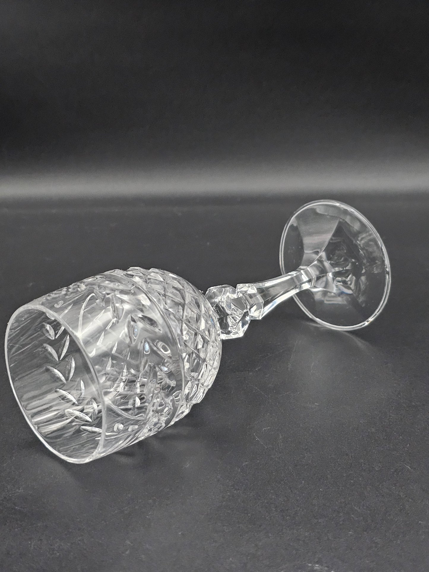 Set of 4 small vintage Crystal wine glasses 150ml
