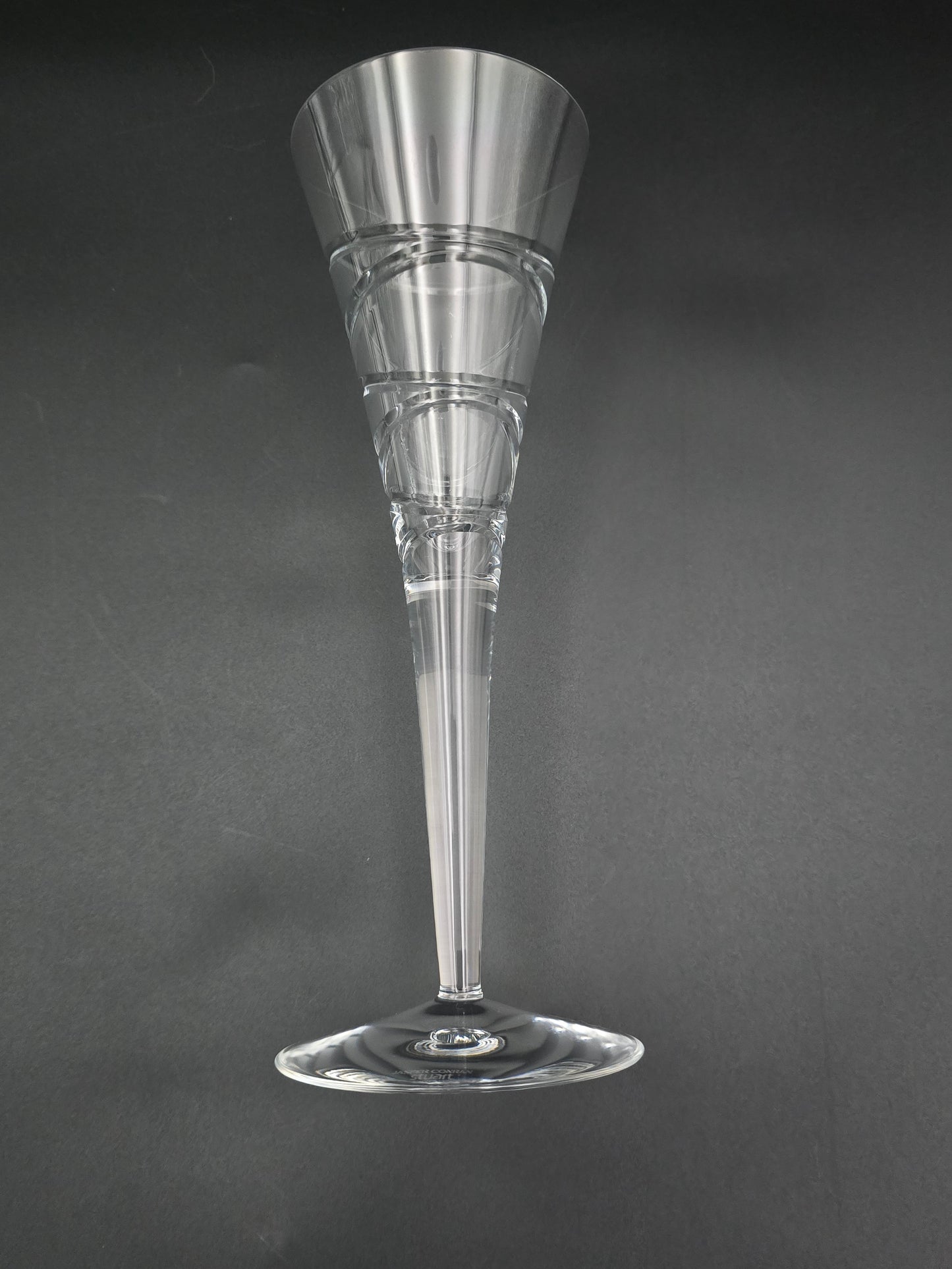 Full set of 6 Stuart Crystal Jasper Conran Large Champagne Trumpet flutes. 275ml. 26cm tall.