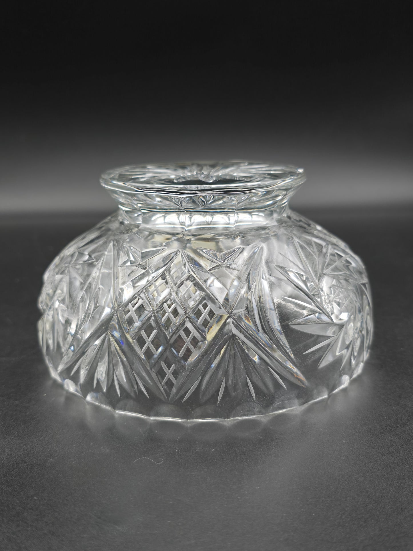 Bohemian Crystal Rose Bowl in Original Box – 6″ (15 cm) Hand‑Cut Lead Crystal, Footed Posy Bowl, Vintage Czech Glassware