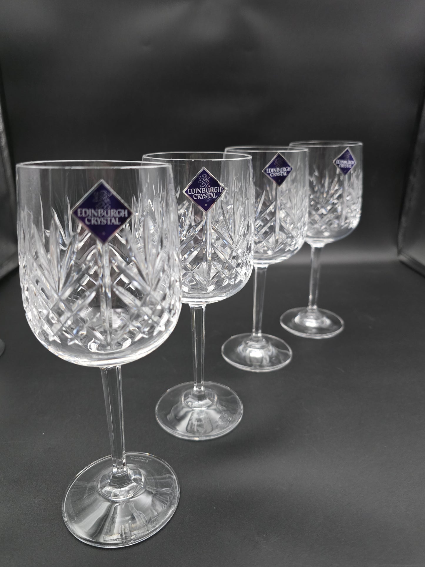 Set of 4 Edinburgh Crystal Wine Glasses 275ml