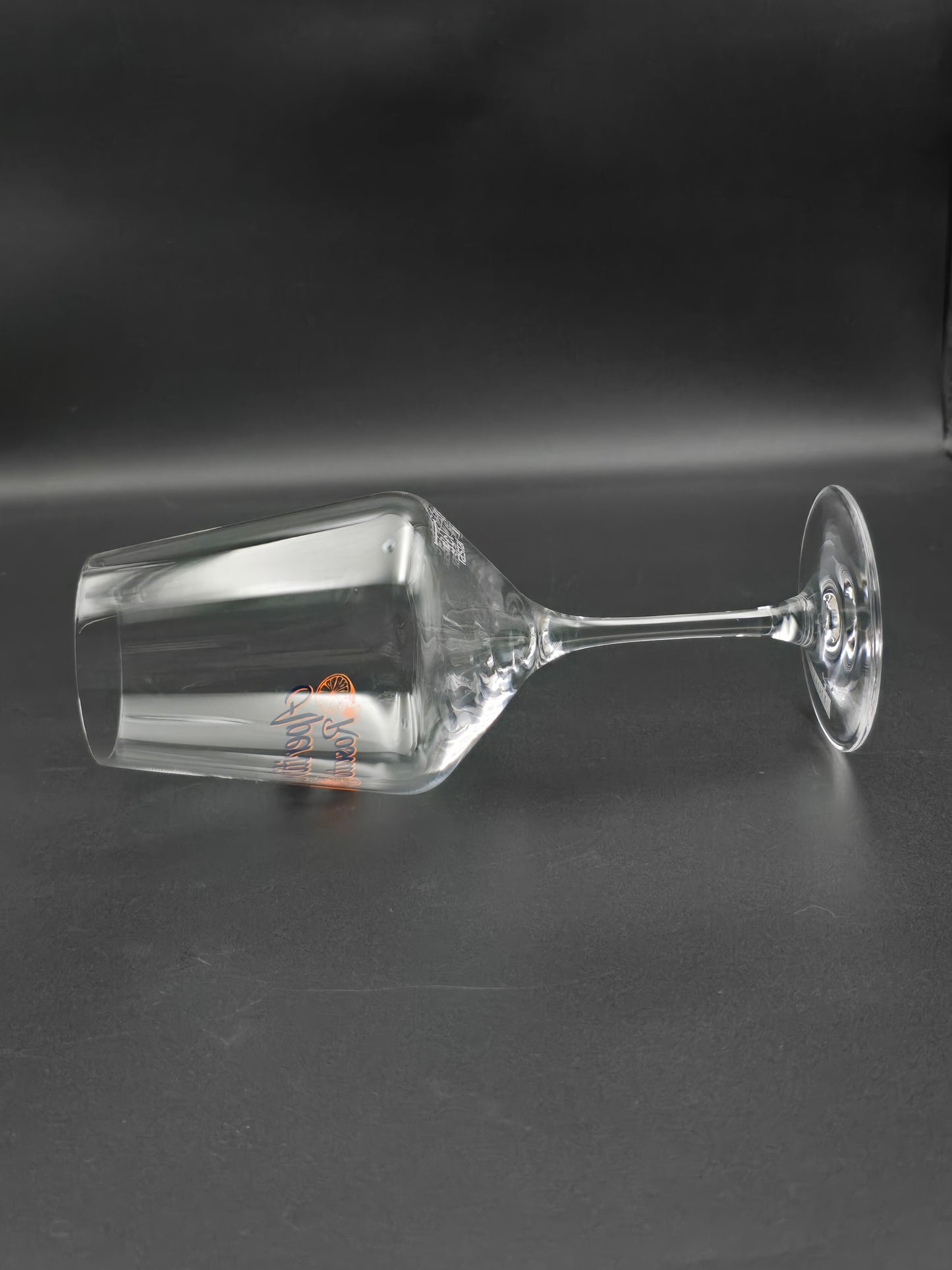 Set of 6 Ramazzotti Aperitivo Rosato Crystal Glasses. 550ml 22.5cm tall.