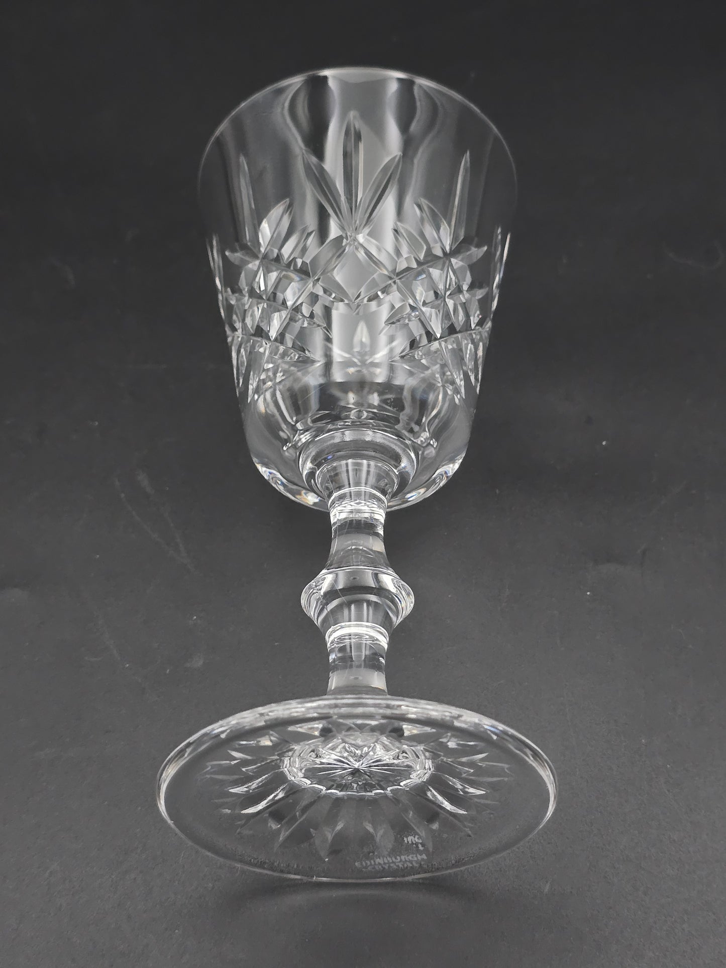 Set of 4 Edinburgh Crystal Wine Glasses Lomond pattern 200ml 15.5cm tall