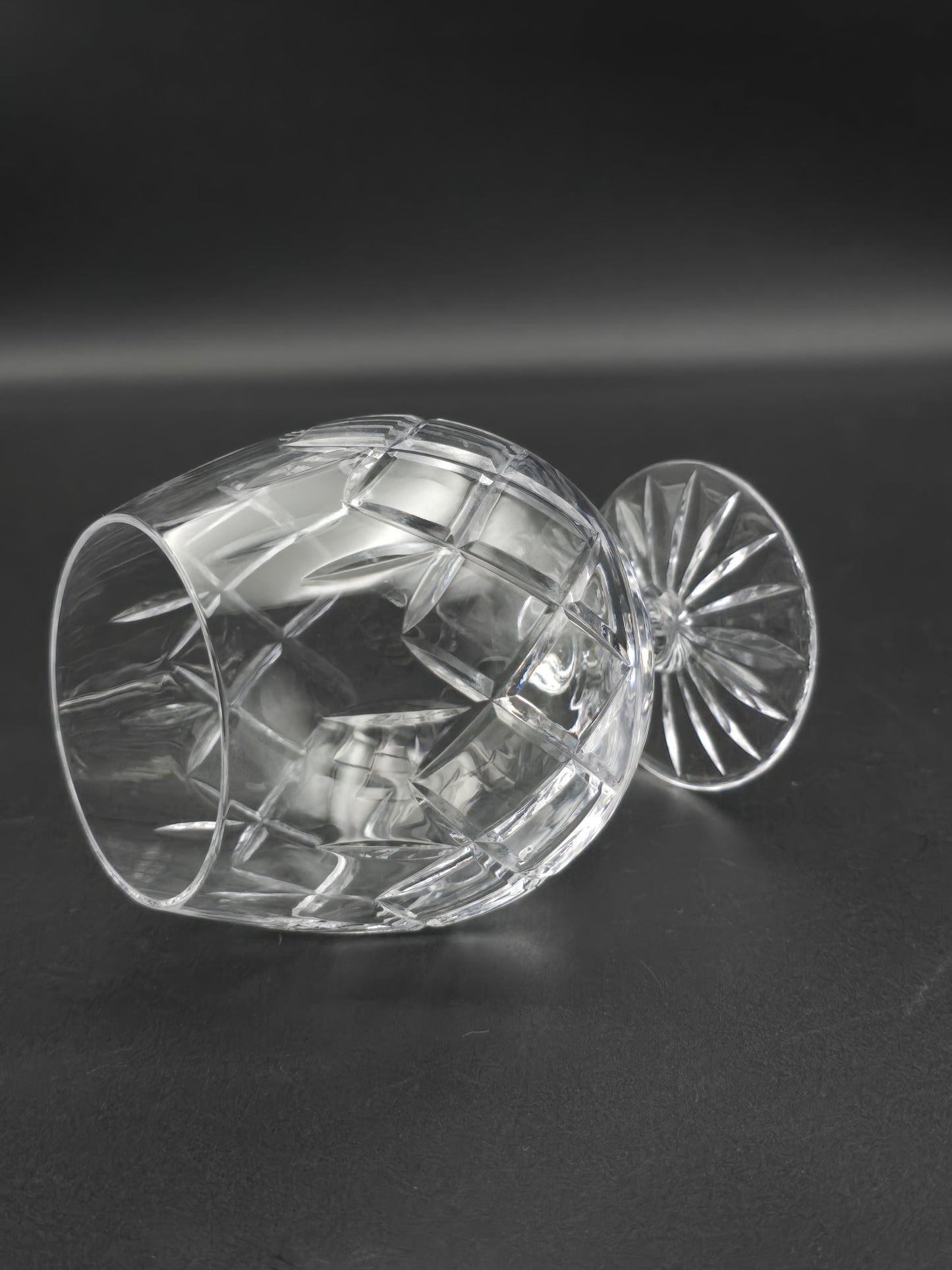 Set of 4 Crystal Brandy or Cognac glasses 11oz