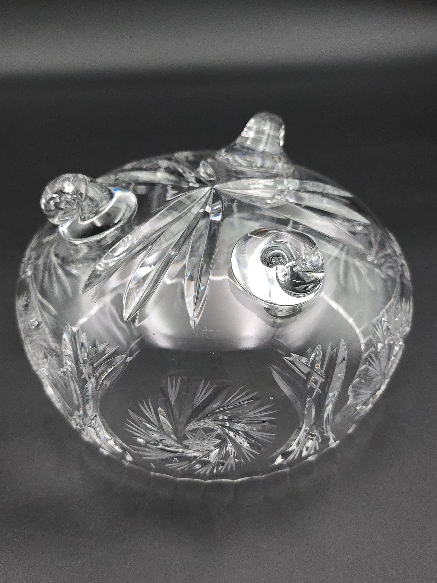 Vintage 5" Pinwheel Cut Crystal Rose Bowl with Silver Wire Mesh & Footed Base – Elegant Small Centrepiece