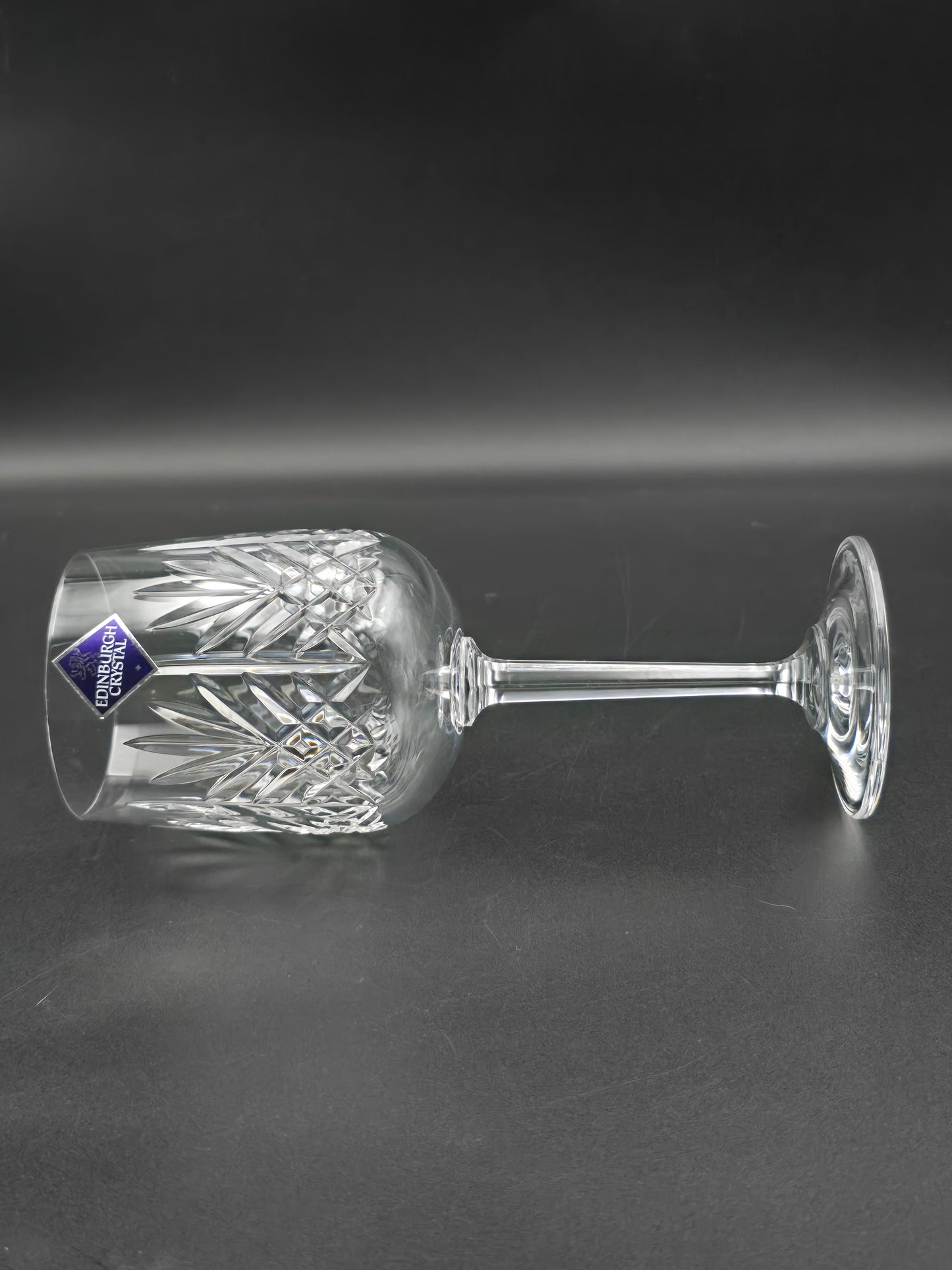 Set of 4 Edinburgh Crystal Wine Glasses 275ml