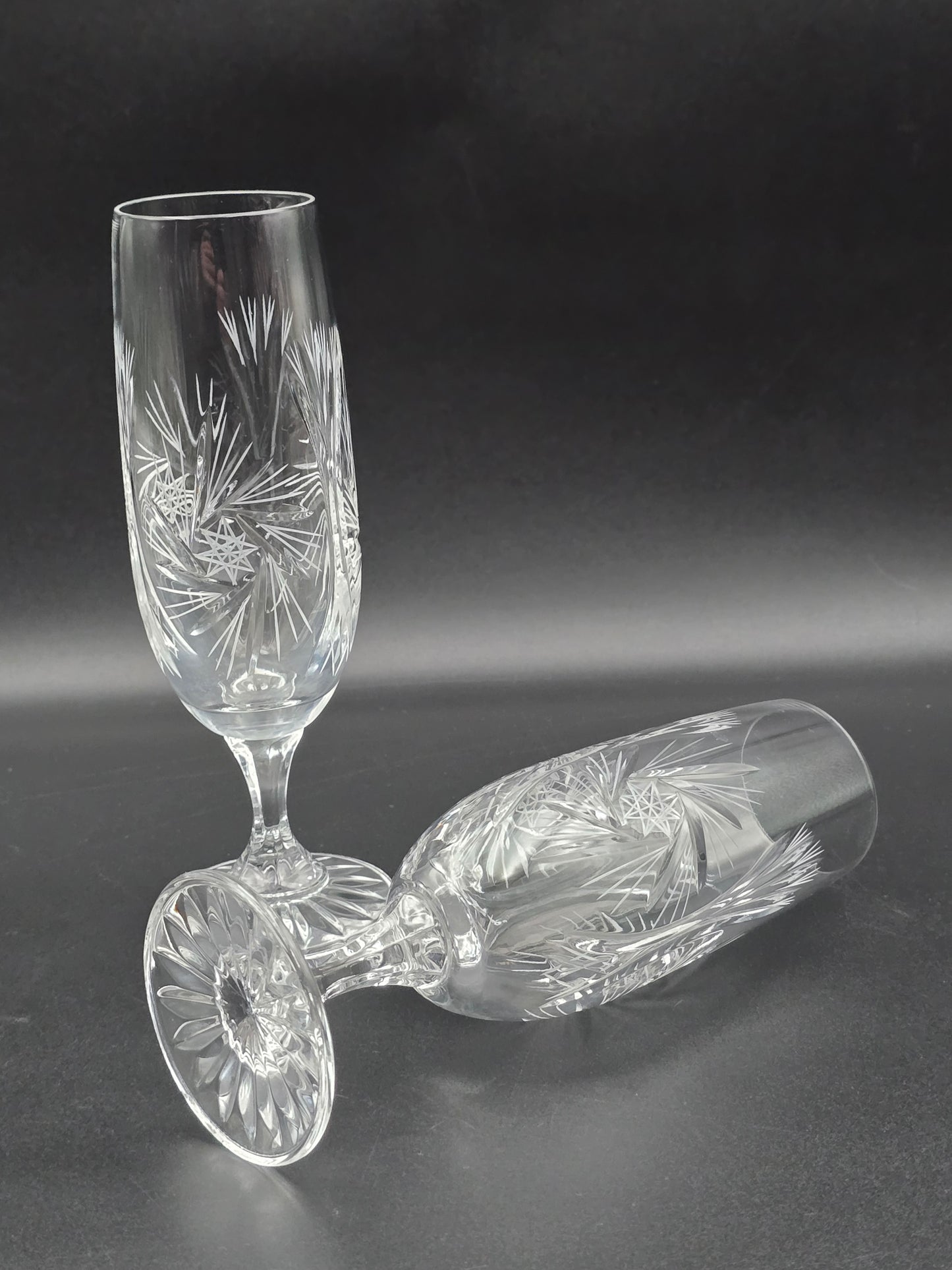 Pair of American Cut Pinwheel pattern fluted Crystal Champagne flutes. 200ml.