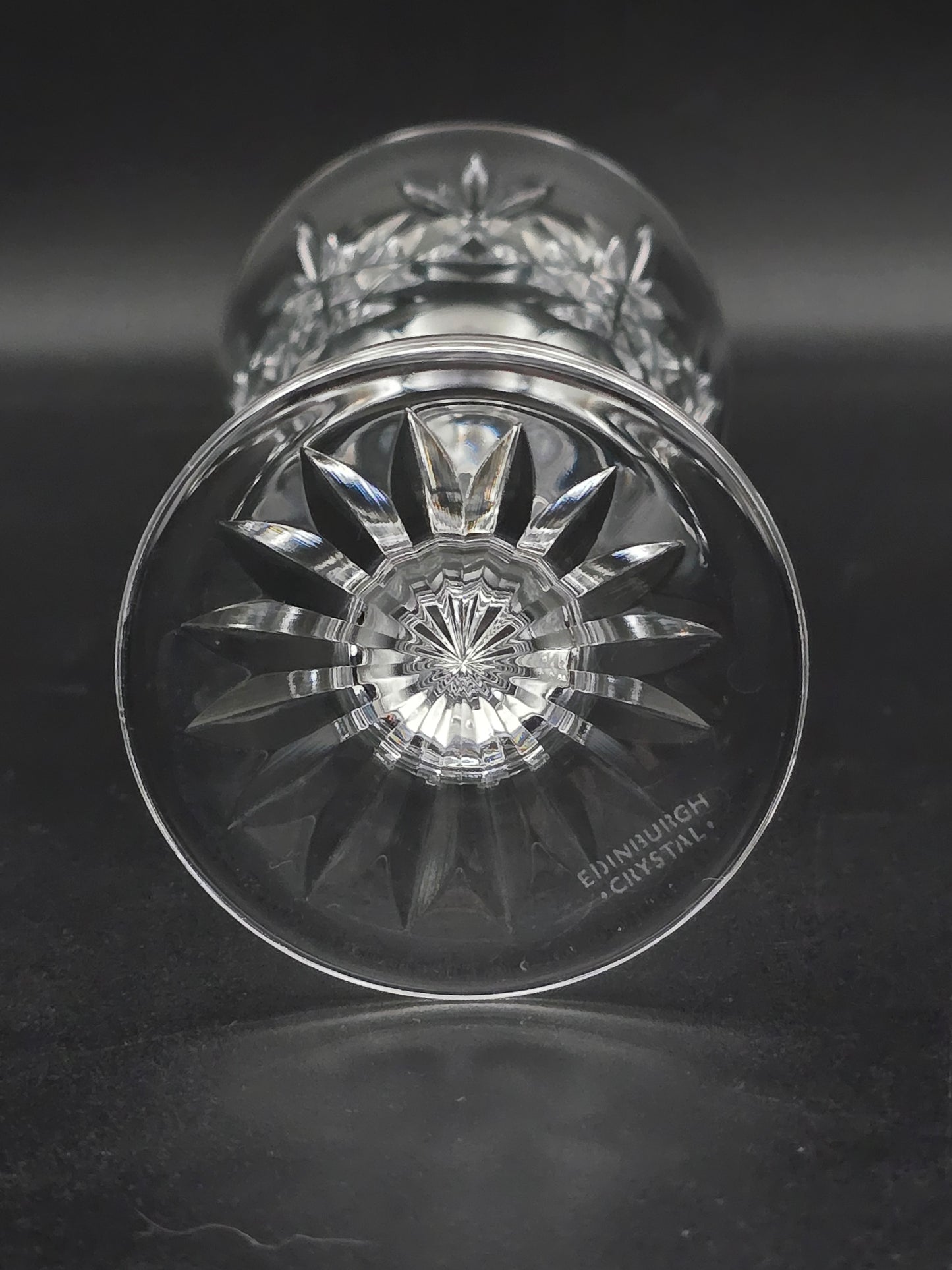 Set of 6 Edinburgh Crystal Lomond Pattern sherry or small wine glasses. 135ml