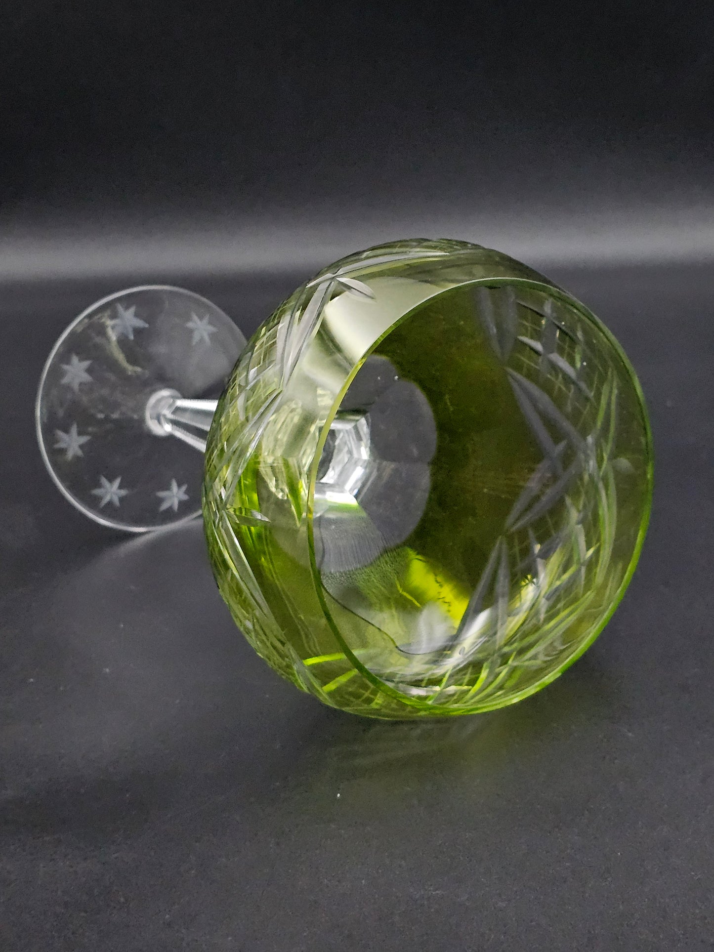 Set of 4 Overlay Green Crystal Coupe glasses