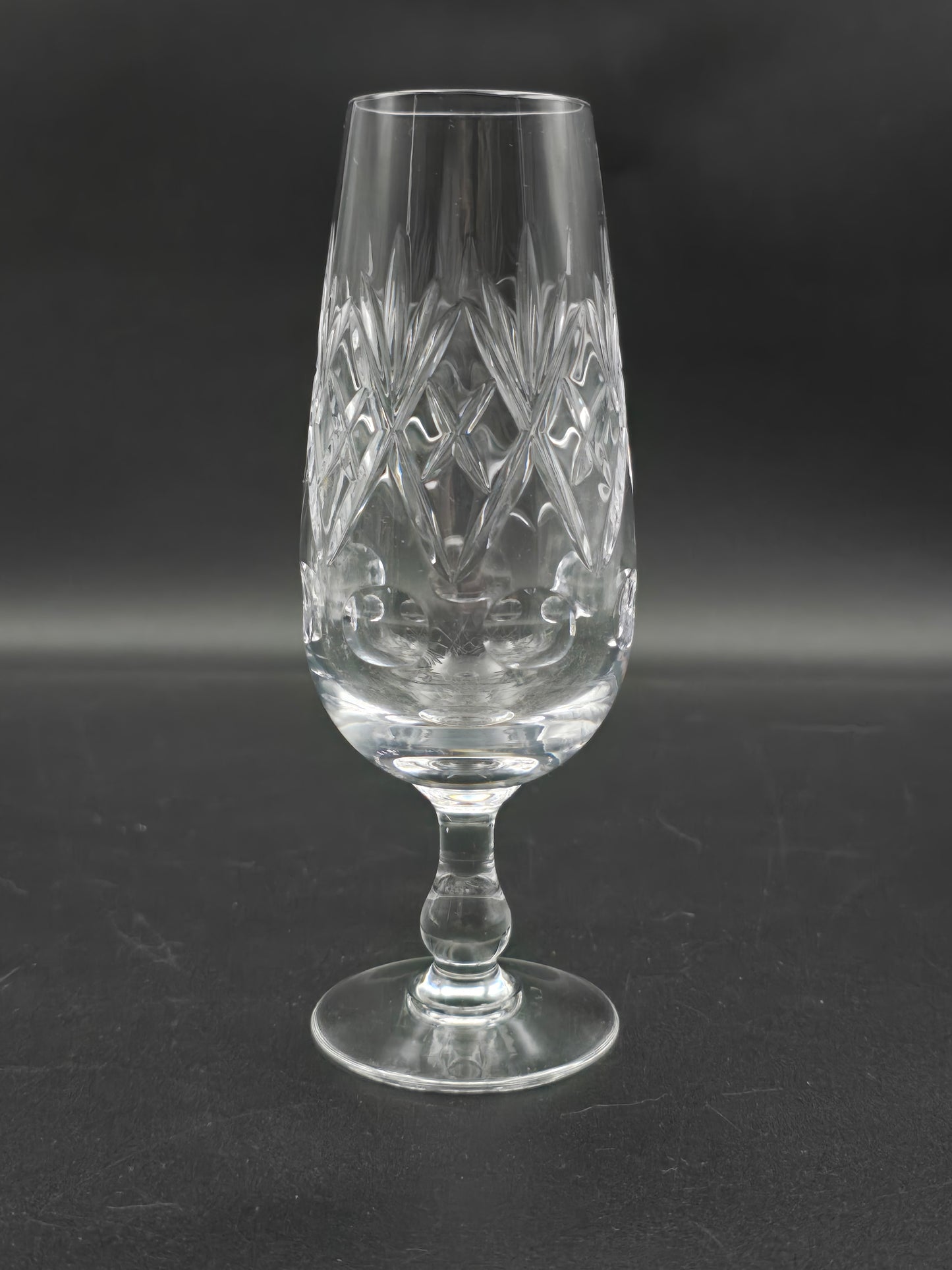 Set of 6 Royal Doulton Georgian Pattern short stemmed Crystal Champagne Flutes. 200ml