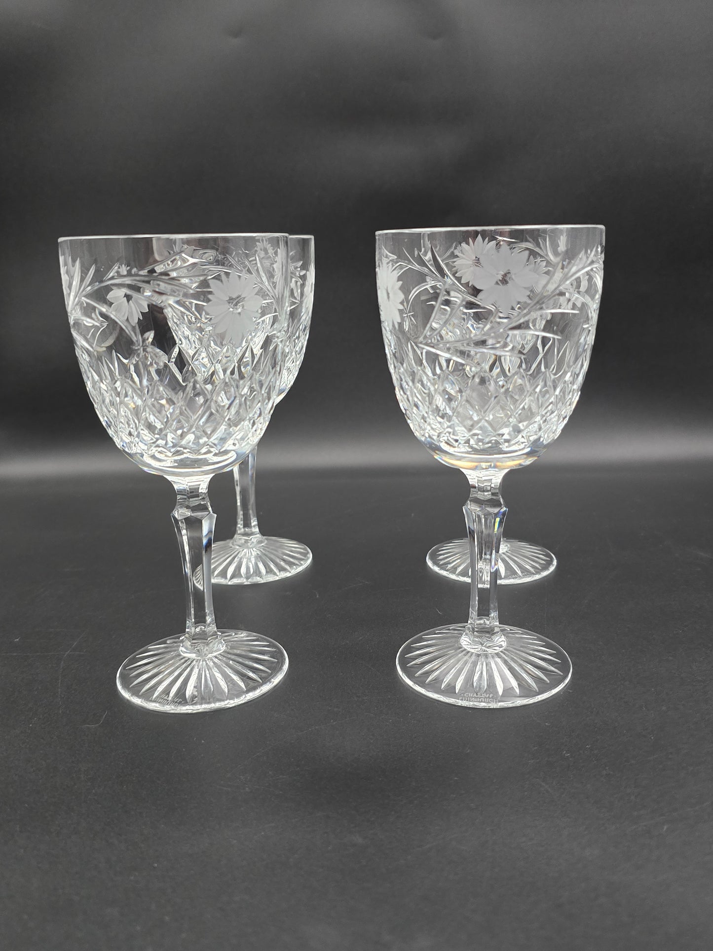 Set of 4 Large Edinburgh Crystal Argyll Pattern Crystal wine glasses 250ml 16.5cm tall