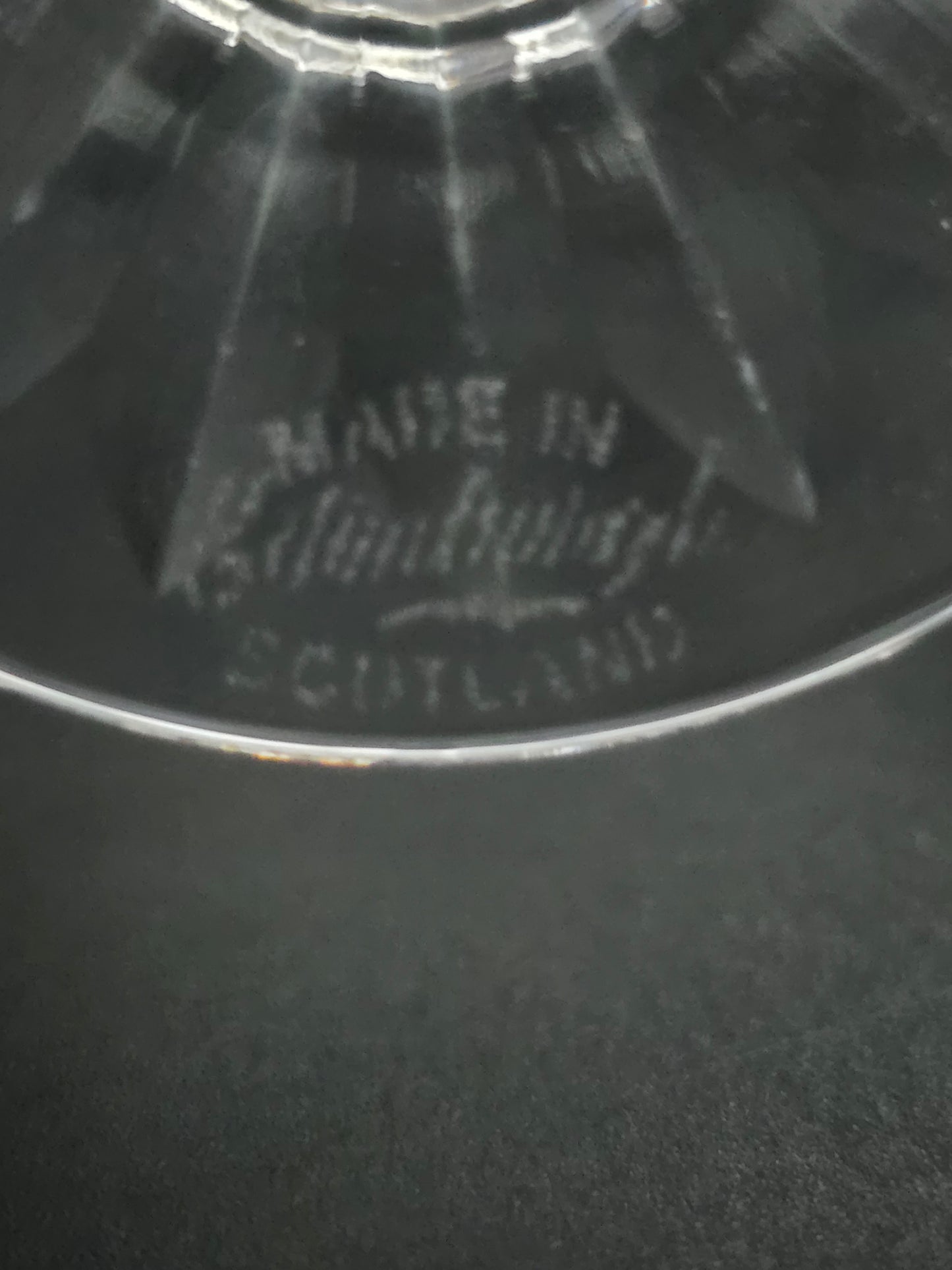 Set of 4 Edinburgh Crystal Highland pattern Crystal sherry or liqueur glasses 75ml. 11.5cm tall