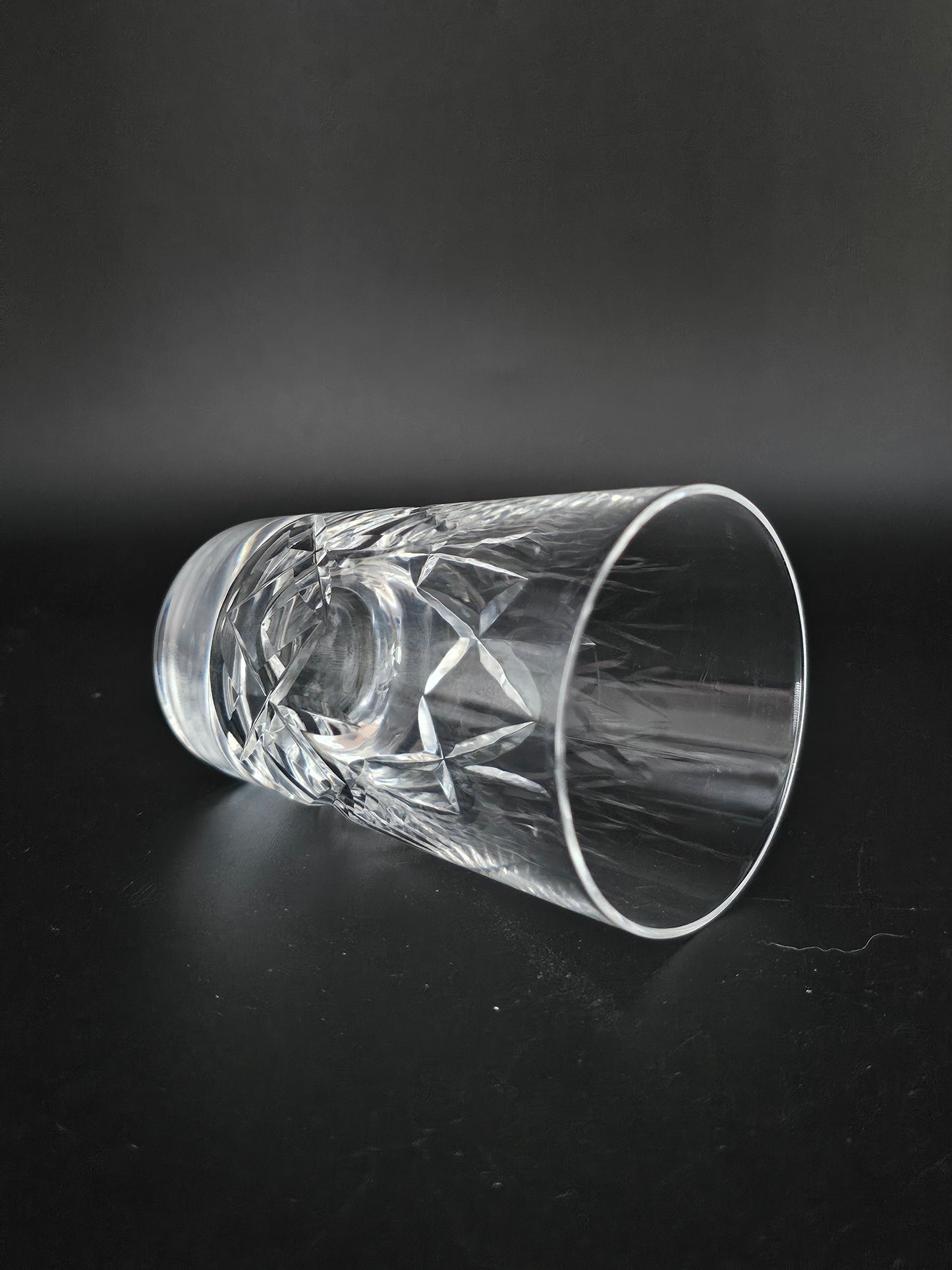 Set of 4 Stuart Crystal Glengarry Pattern Liquer glasses. Ideal for Baileys. 150ml.