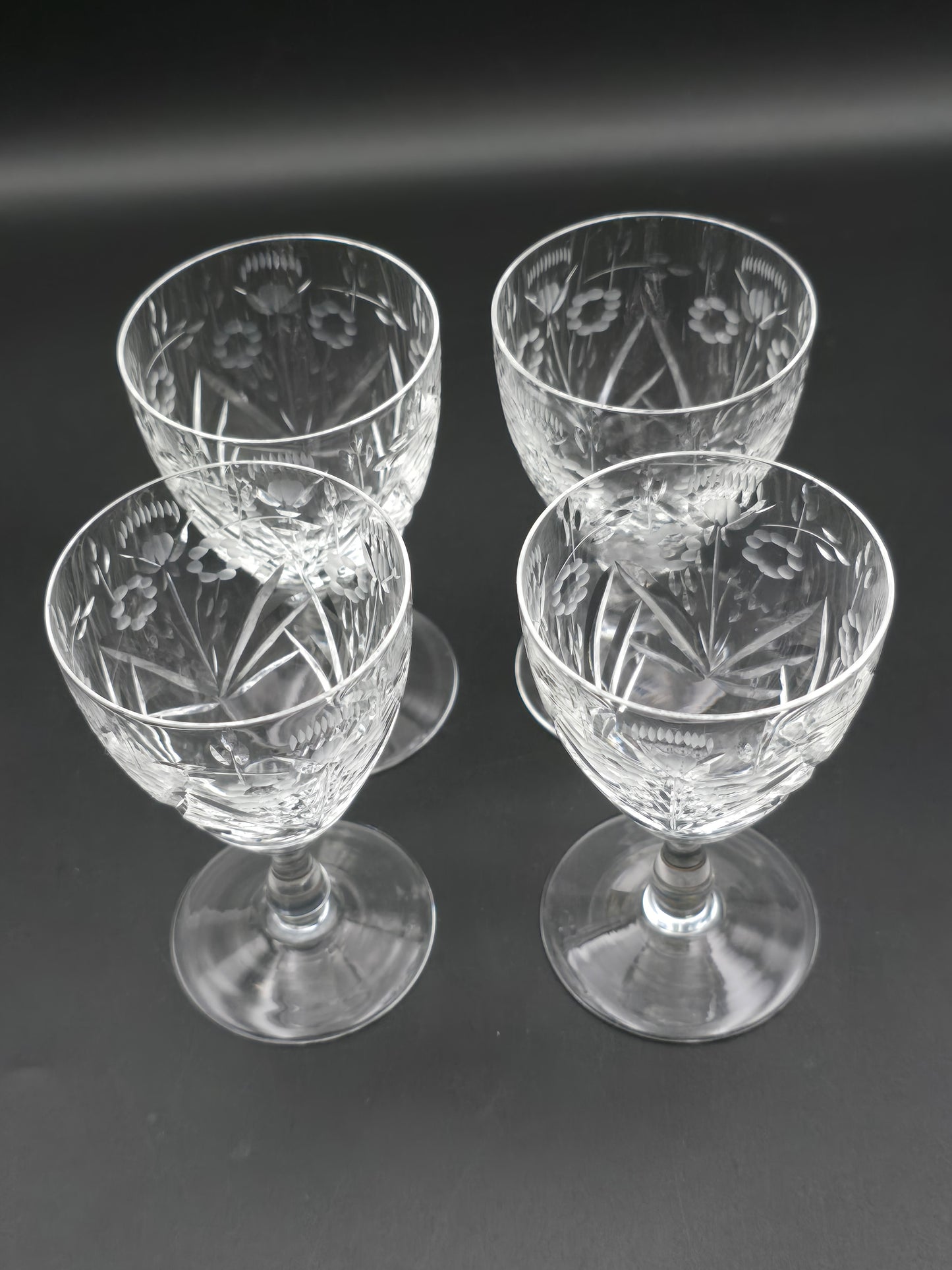 Set of 4 Edinburgh Crystal Liqueur glasses. 100ml
