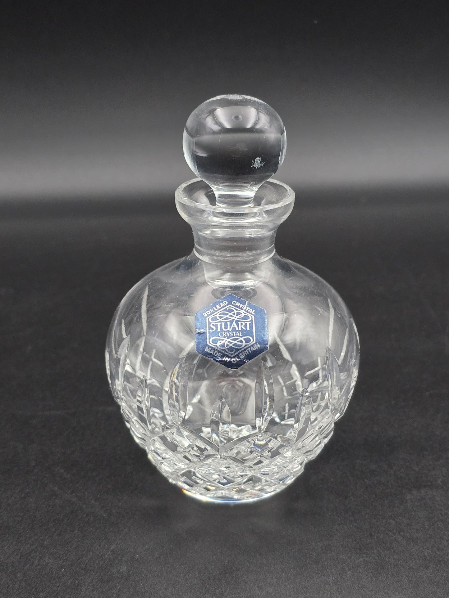 Stuart Crystal Shaftesbury Pattern Perfume scent bottle