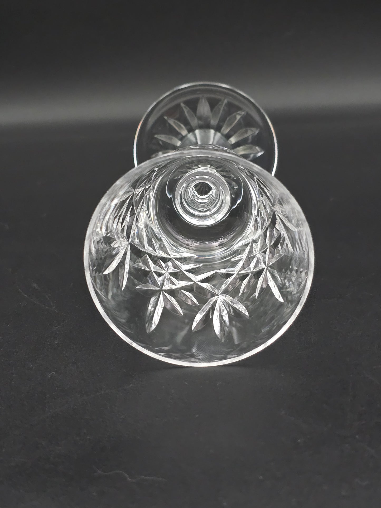 Set of 6 Edinburgh Crystal Lomond Pattern sherry or small wine glasses. 135ml