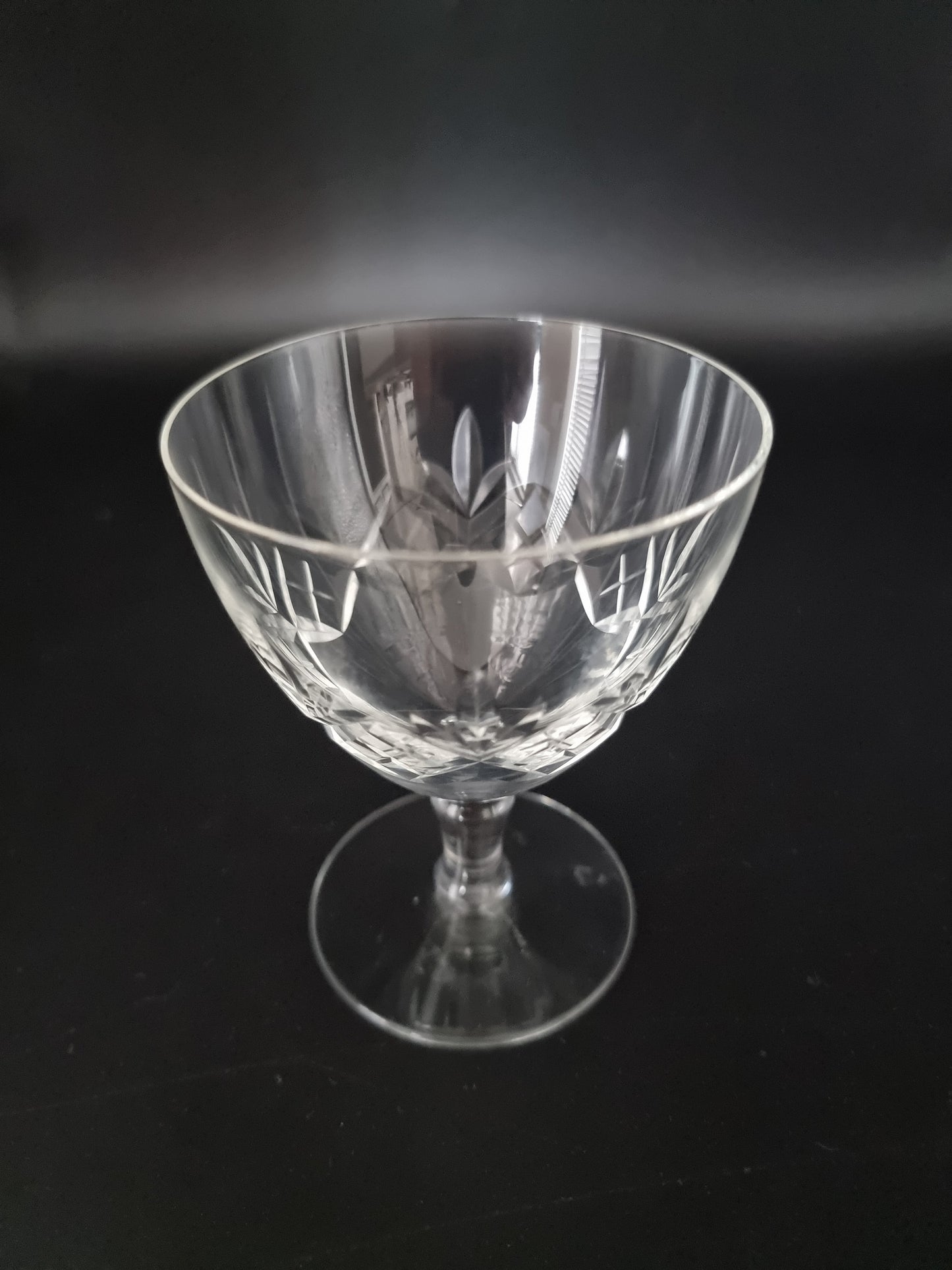 5 X Vintage Crystal Glass Champagne Coupes