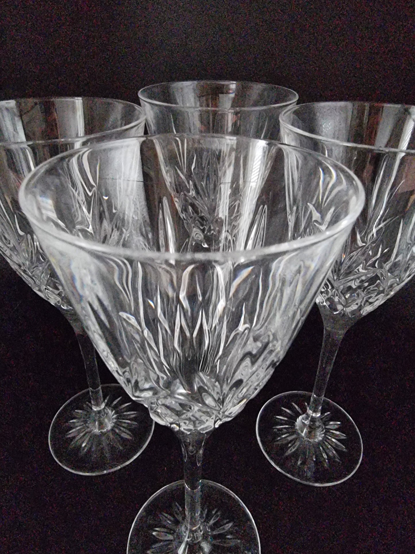 Lovely Vintage set of 4 Thomas Webb Crystal Large Wine glasses