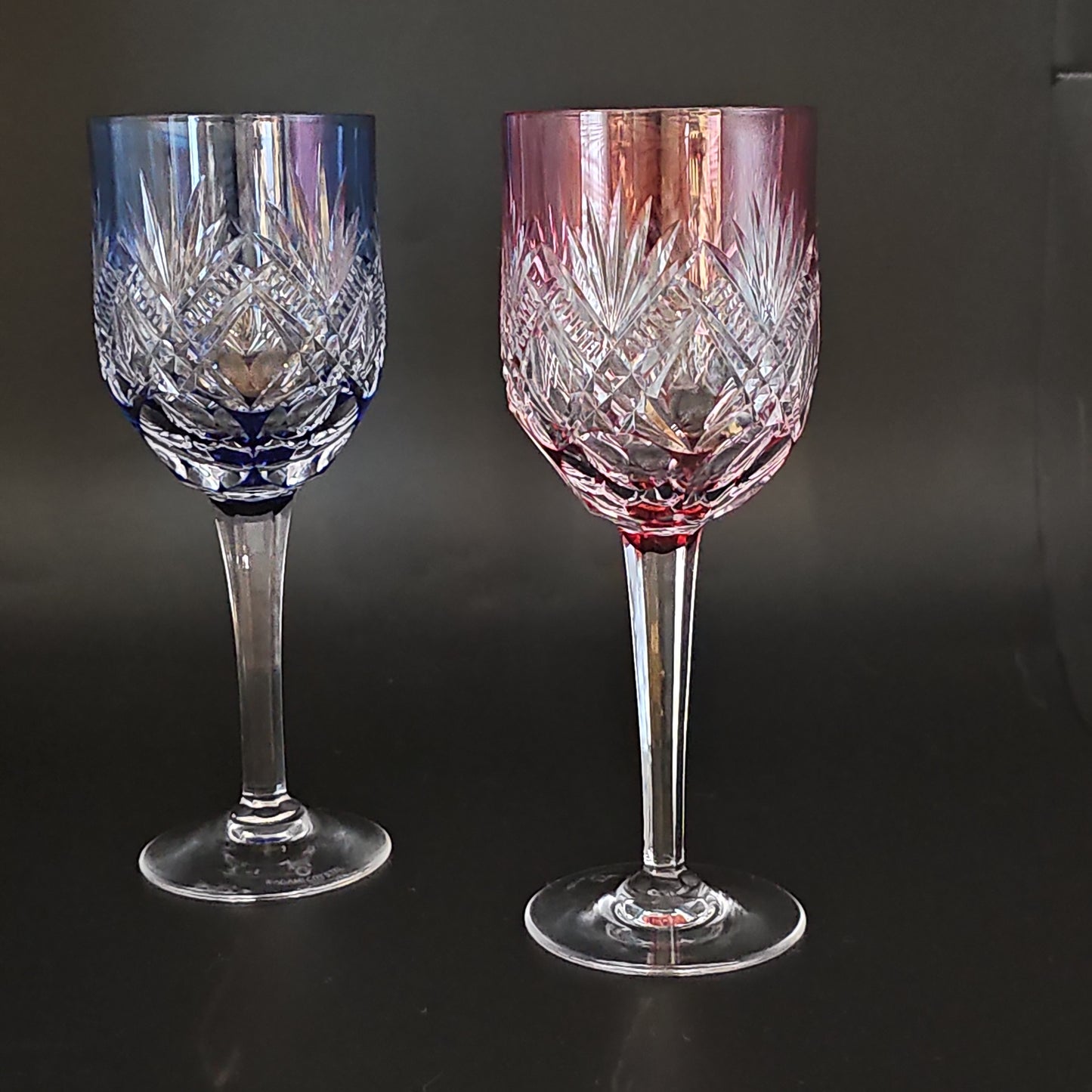 Stunning Pair of Kagami Crystal cut to Clear Crystal Wine Glasses. Pink & Blue