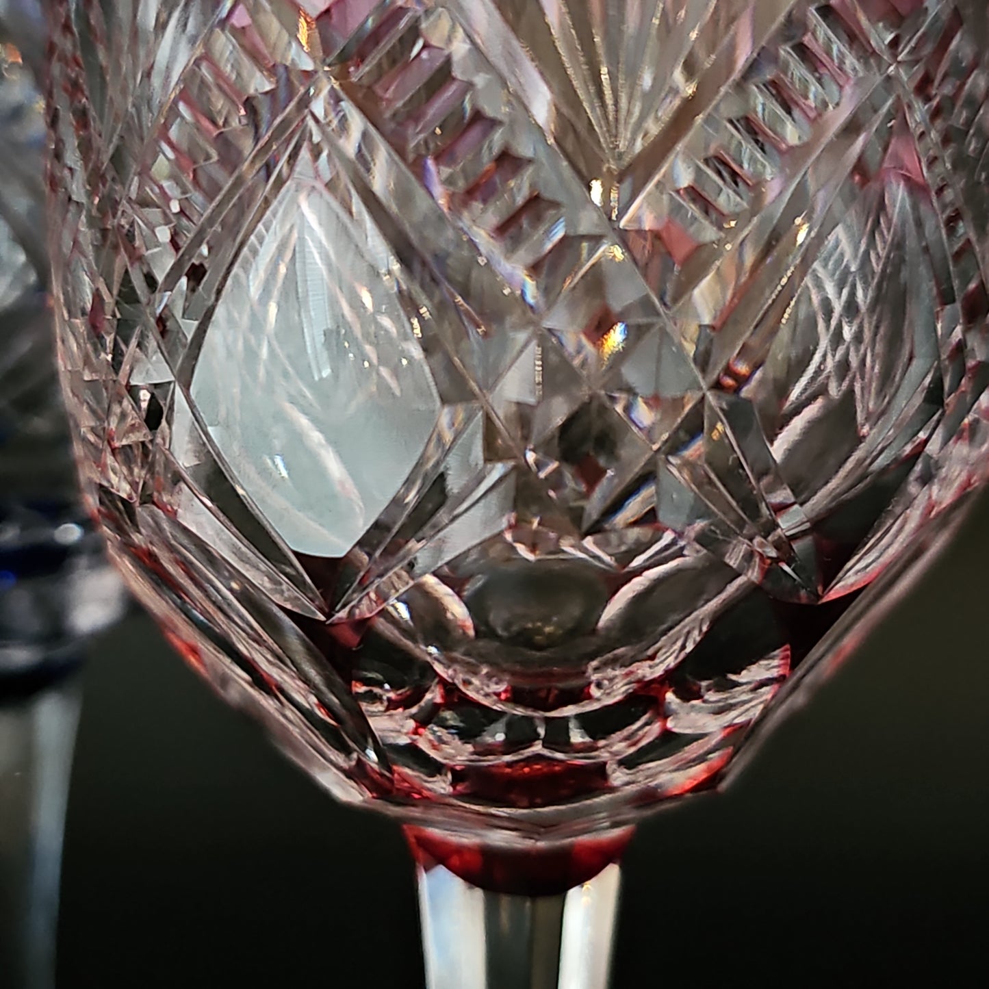 Stunning Pair of Kagami Crystal cut to Clear Crystal Wine Glasses. Pink & Blue