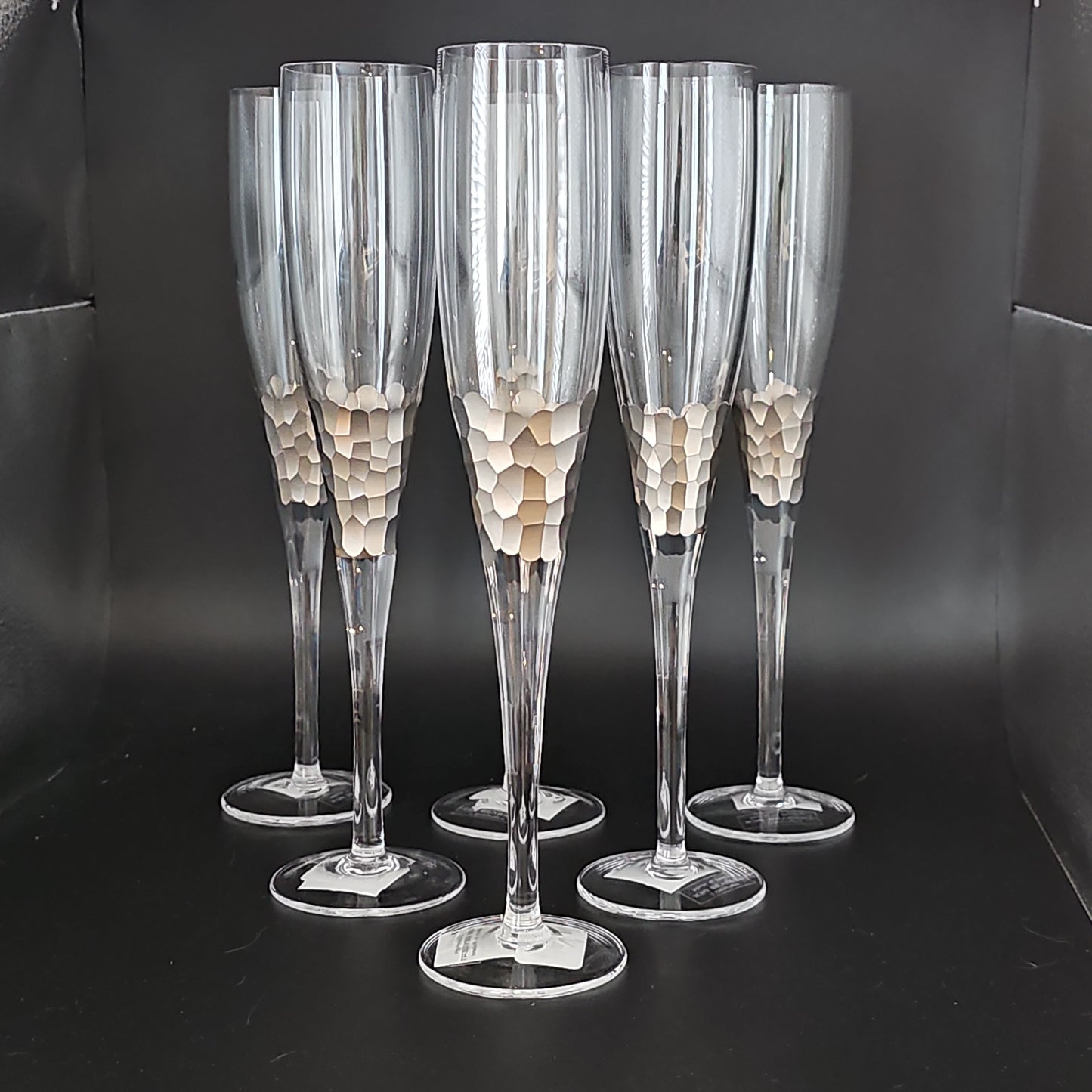 Kim Seybert Paillette Golden effect Champagne Flutes. Full set of 6