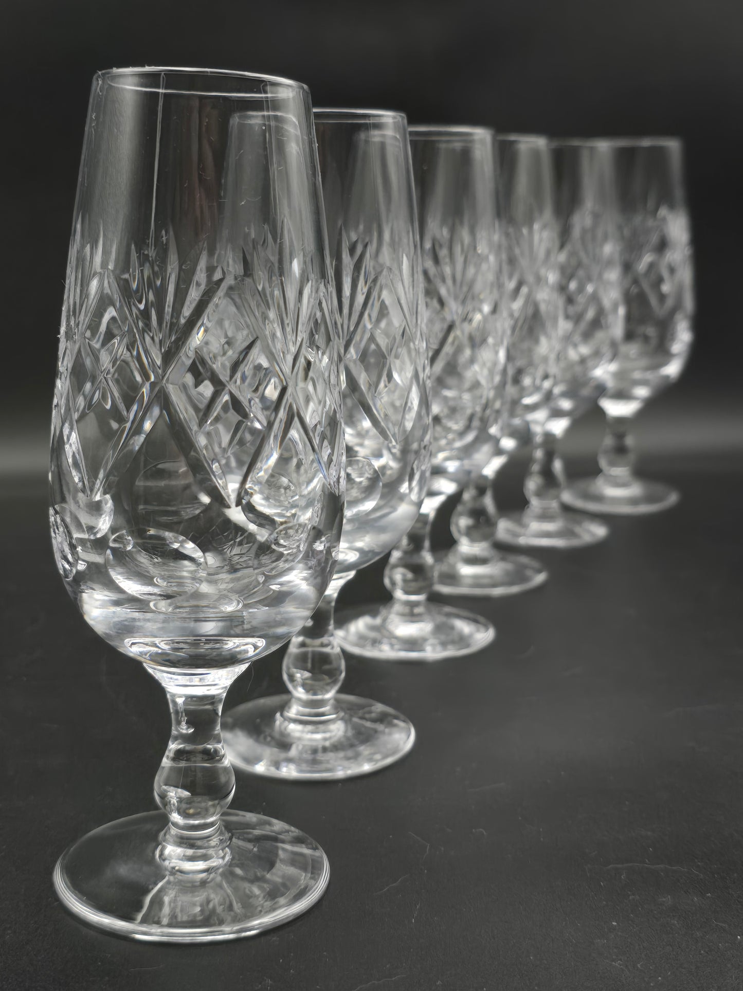 Set of 6 Royal Doulton Georgian Pattern short stemmed Crystal Champagne Flutes. 200ml