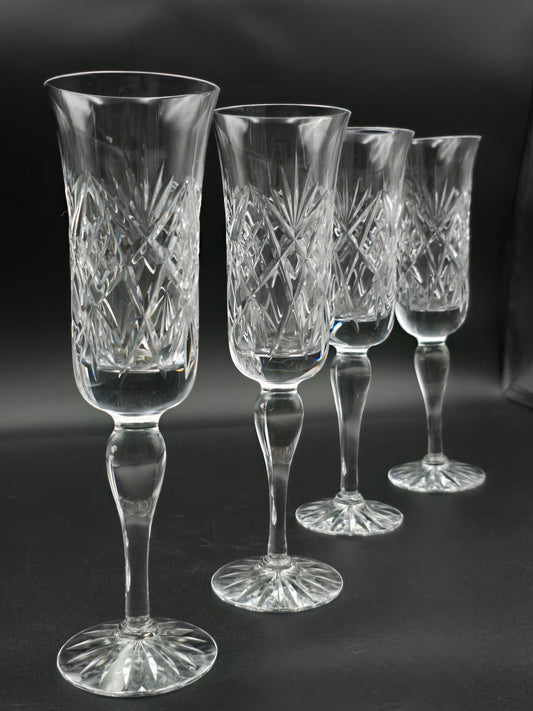 Vintage Lead Crystal Champagne Flutes – Set of 4, 150 ml, 22 cm Tall with Star‑Pattern Base & Teardrop Stem – Elegant Cut‑Glass Barware