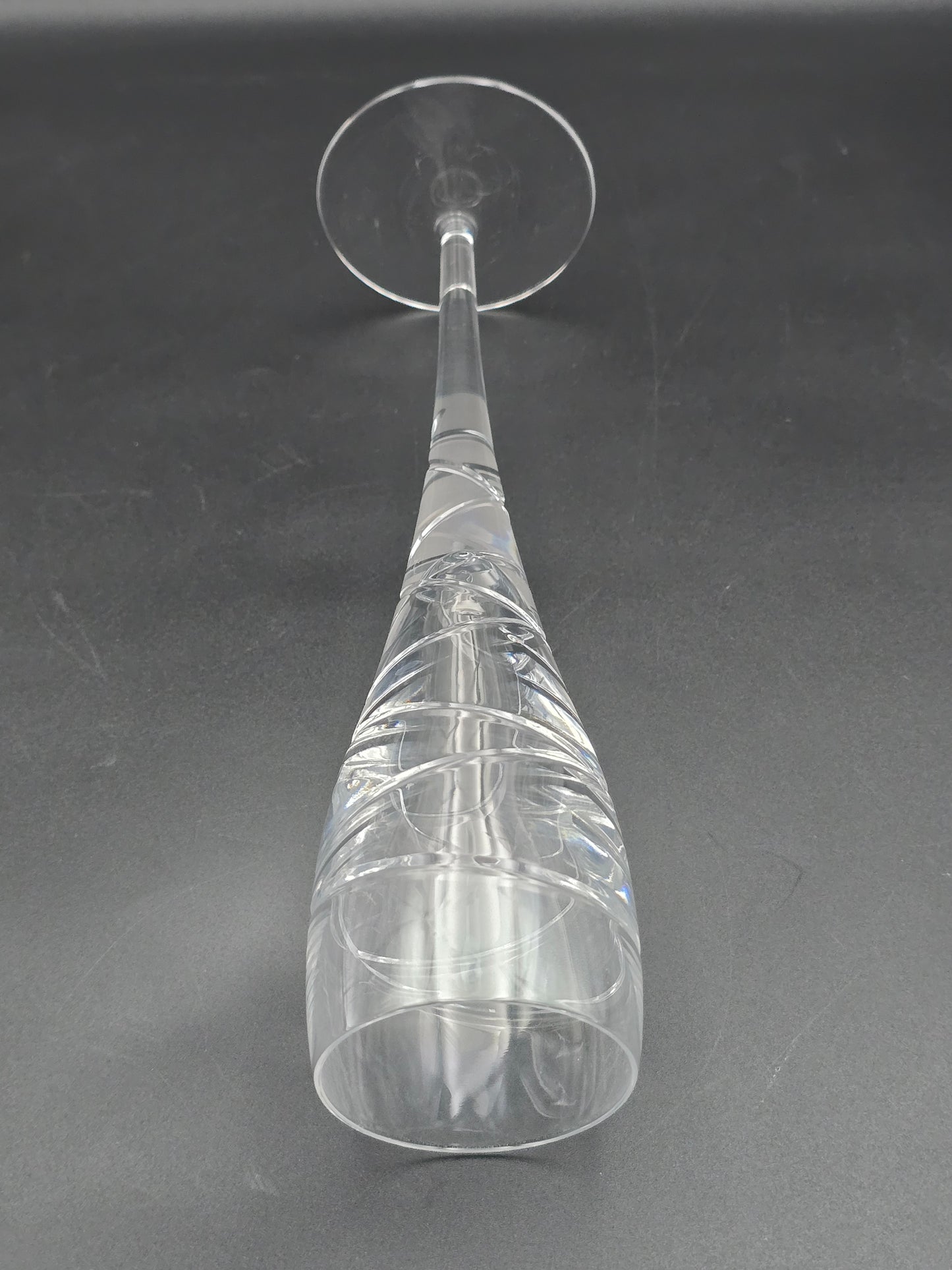 Set of 6 tall Aura style Crystal Champagne Flutes 175ml 25.5cm tall