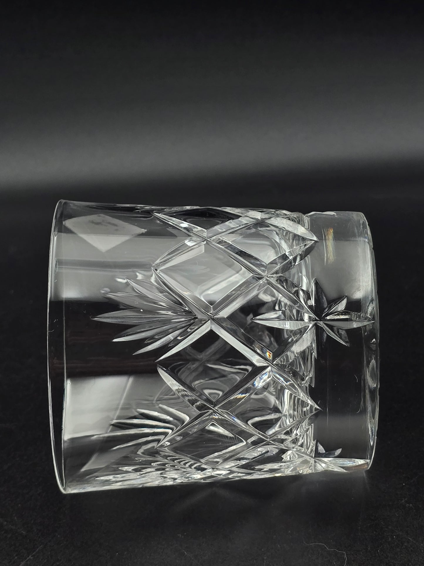 Set of 4 Edinburgh Crystal Kelso 10 oz Tumblers – Star‑Pattern Base, Boxed & Stickered, Scottish Cut Glass