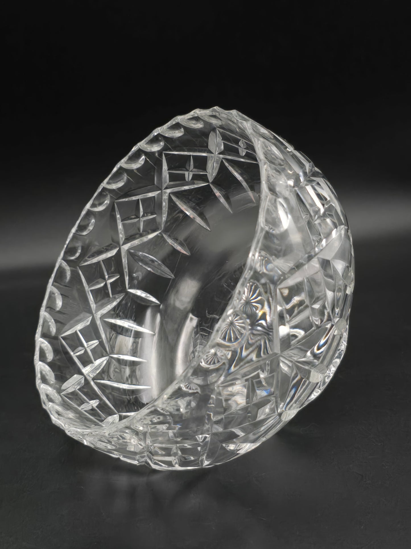 Large Vintage Crystal Rose Posy Bowl – Fluted & Cross-Cut Design with Star-Cut Base – 6.5” Wide, 1.4kg