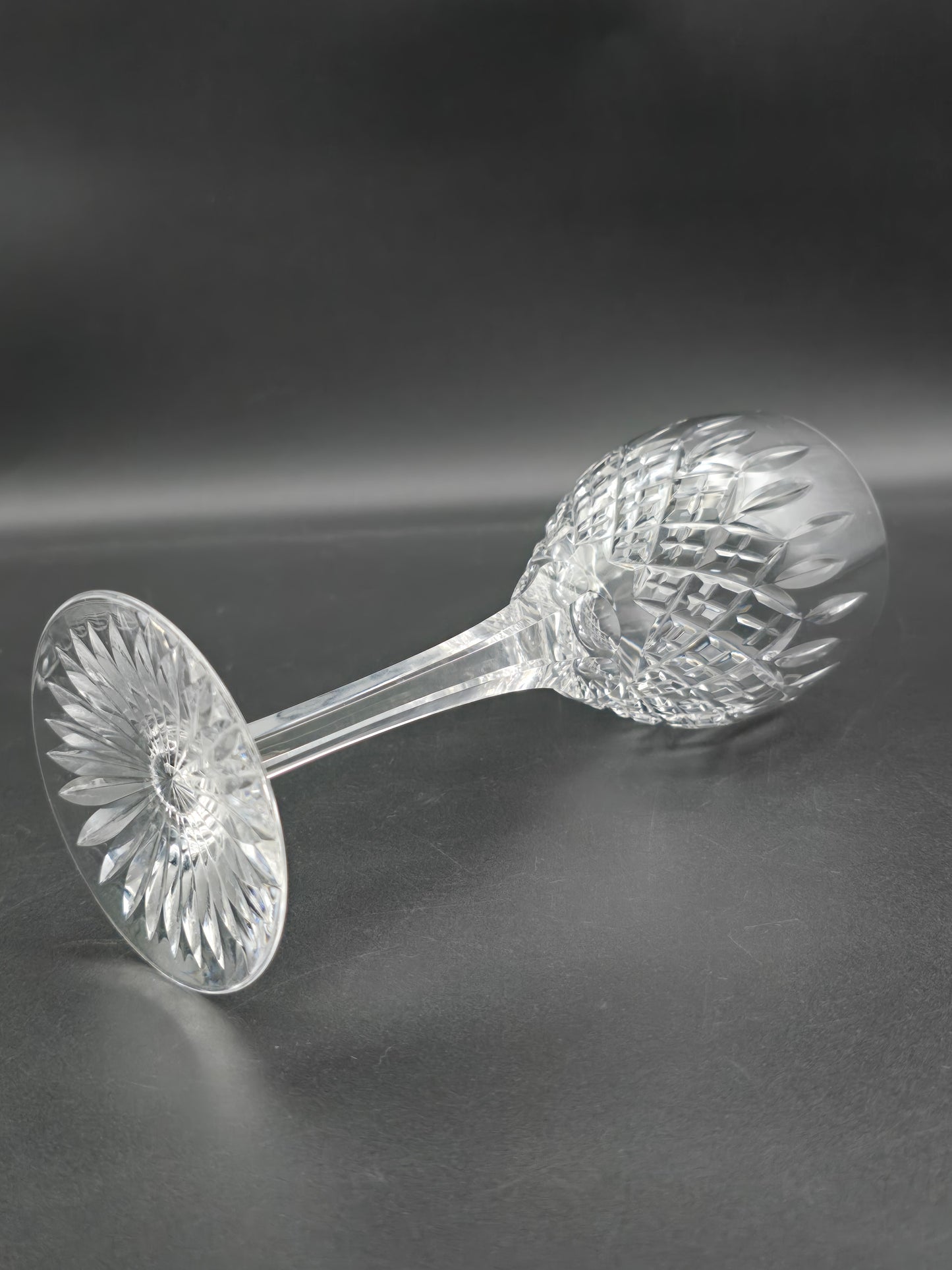 Set of 4 Large Stuart Crystal Shaftesbury pattern wine glasses 225ml