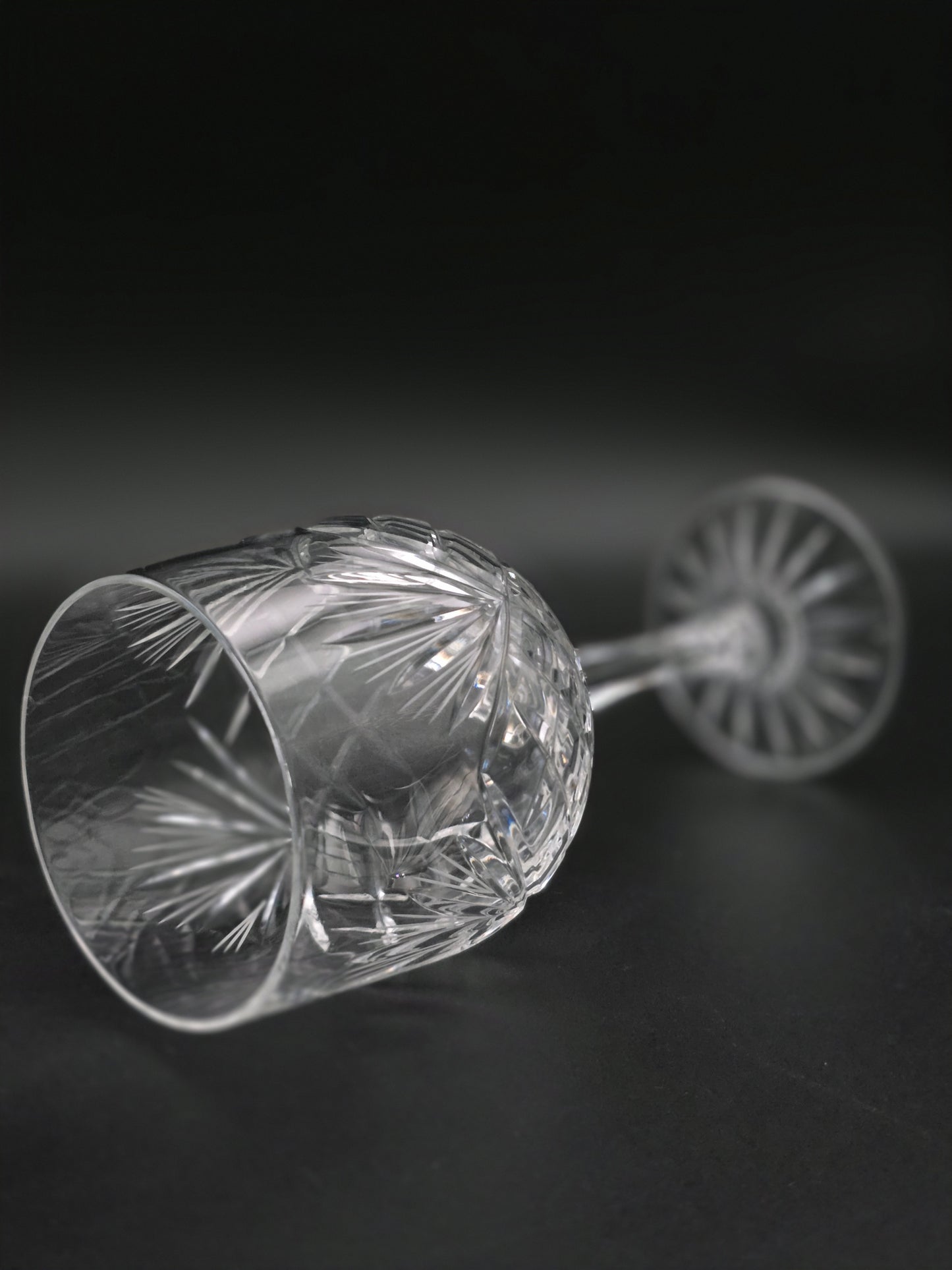 Vintage Zawiercie Monika Pattern Lead Crystal Wine Glass – 300 ml, 18 cm, Star‑Cut Base, Poland c. 1990s
