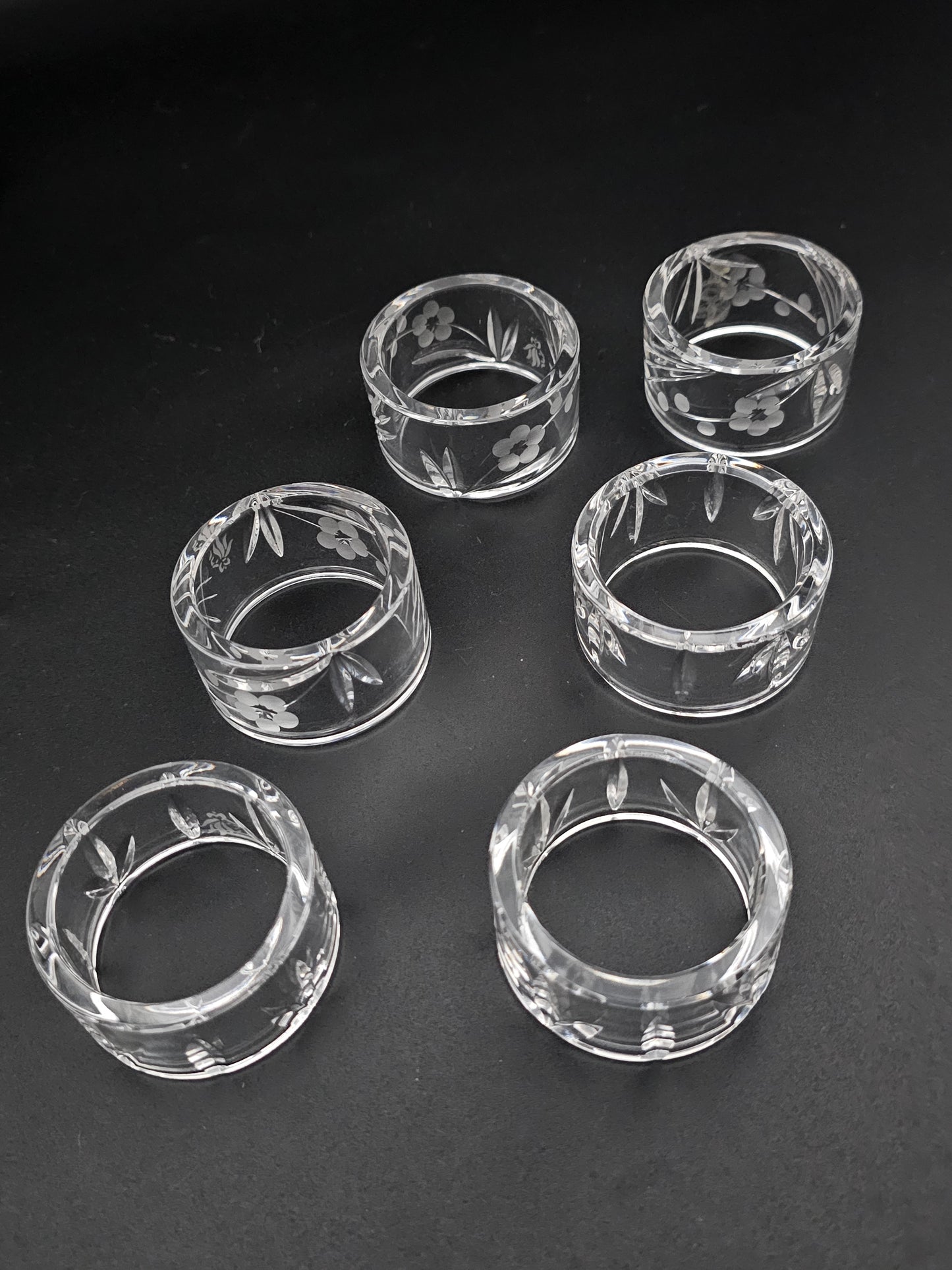 Royal Doulton Dorchester Napkin ring set boxed.5cm set of 6